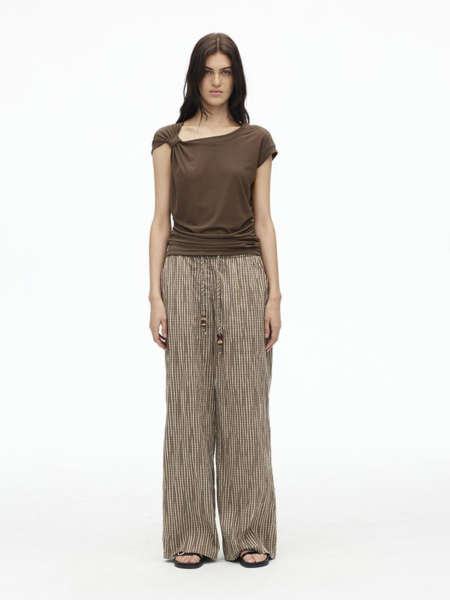 AFTADAWN Asymmetric Knot Shoulder Lyocell Slim Tee