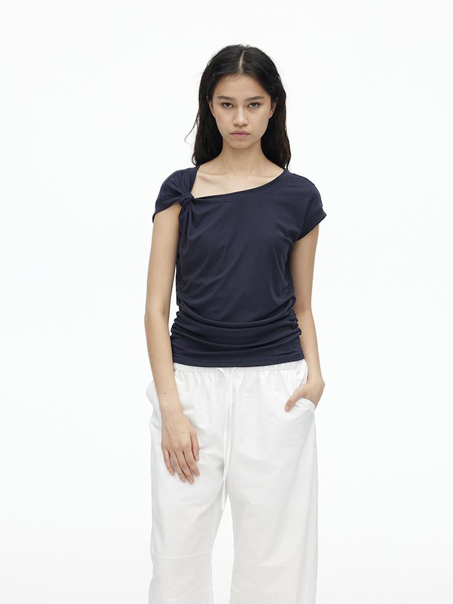 AFTADAWN Asymmetric Knot Shoulder Lyocell Slim Tee