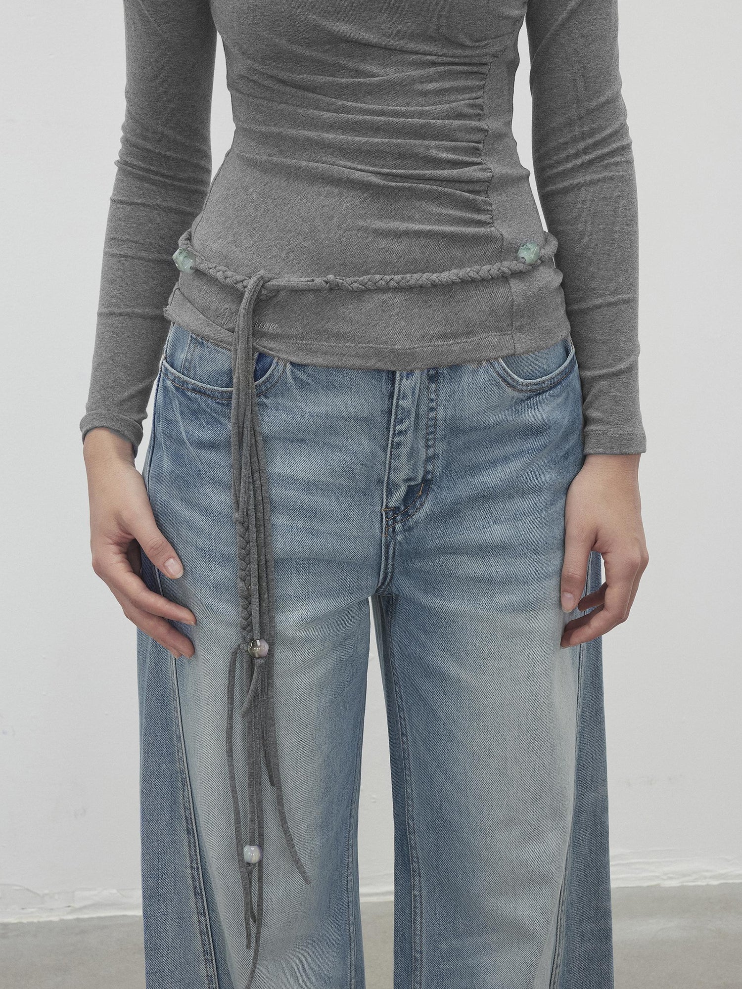 AFTADAWN Asymmetric Neckline Pleated Top With Detachable Beaded Tie
