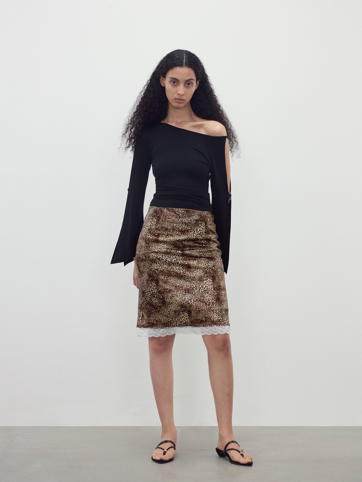 AFTADAWN Asymmetric Off Shoulder Merino Wool Top With Wood Ring Sleeve Detail