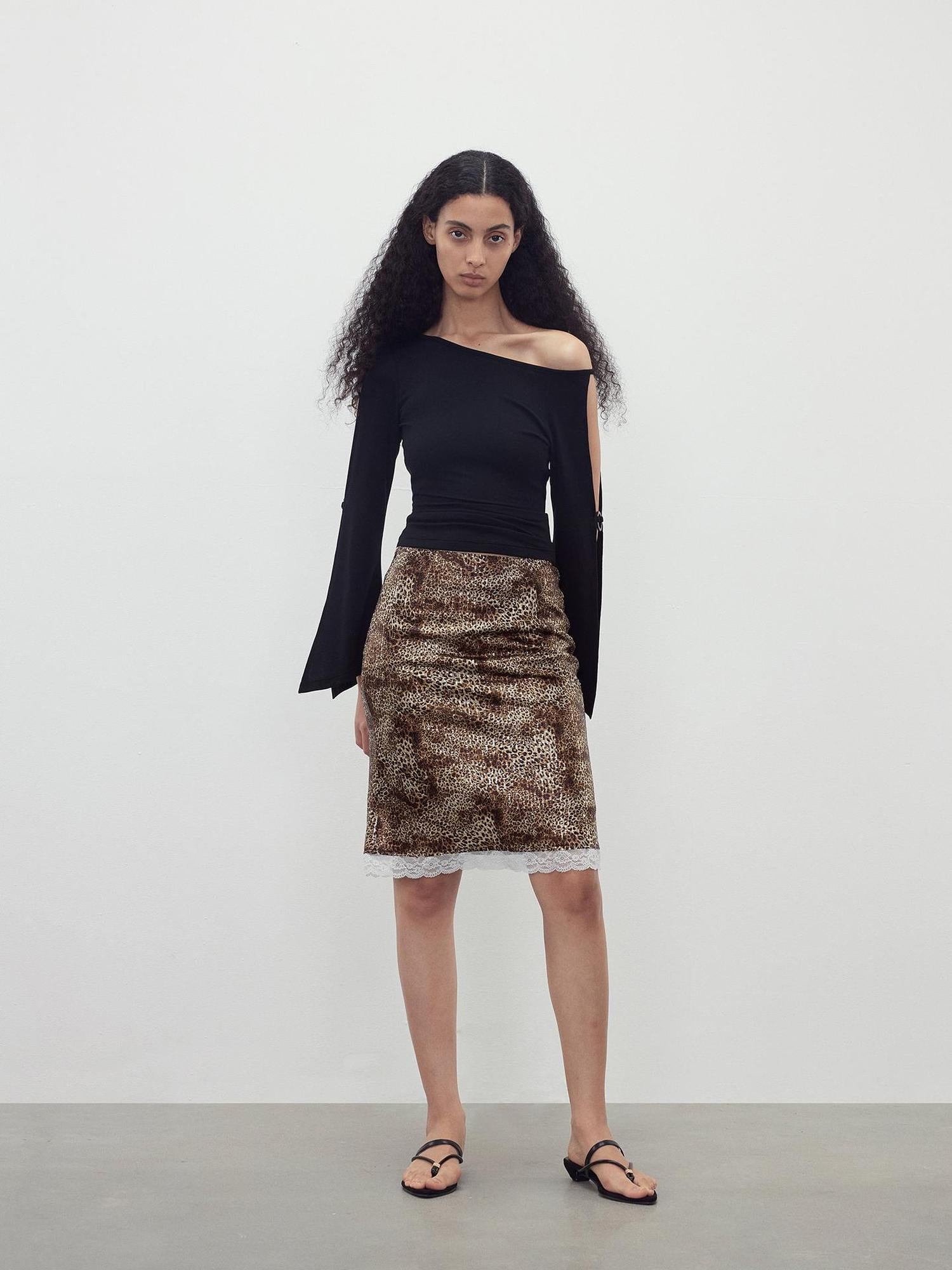 AFTADAWN Asymmetric Off Shoulder Merino Wool Top With Wood Ring Sleeve Detail