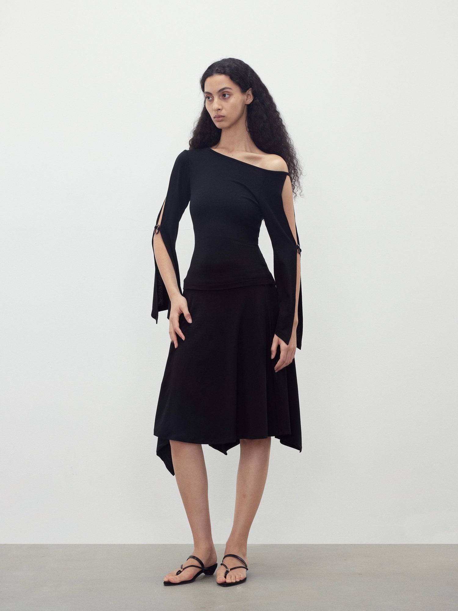 AFTADAWN Asymmetric Off Shoulder Merino Wool Top With Wood Ring Sleeve Detail