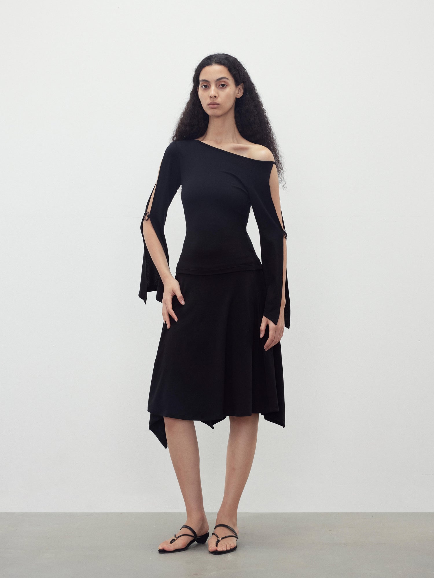 AFTADAWN Asymmetric Off Shoulder Merino Wool Top With Wood Ring Sleeve Detail