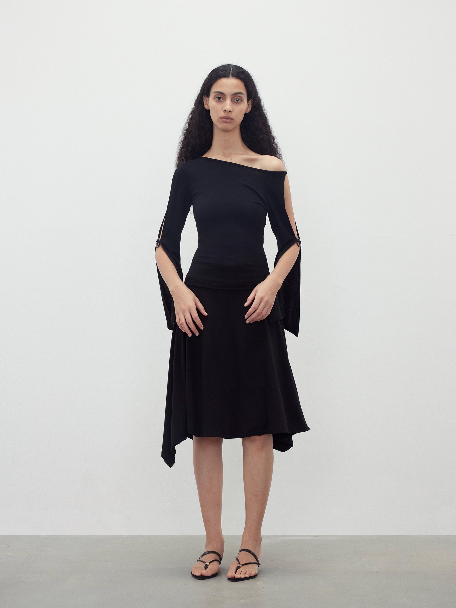 AFTADAWN Asymmetric Off Shoulder Merino Wool Top With Wood Ring Sleeve Detail