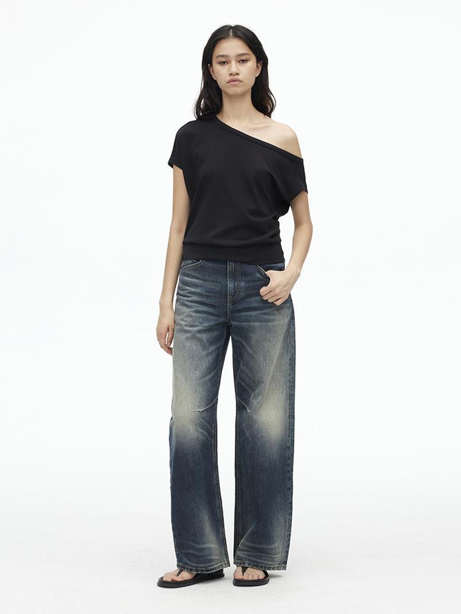 AFTADAWN Asymmetric Off Shoulder Modal T-shirt