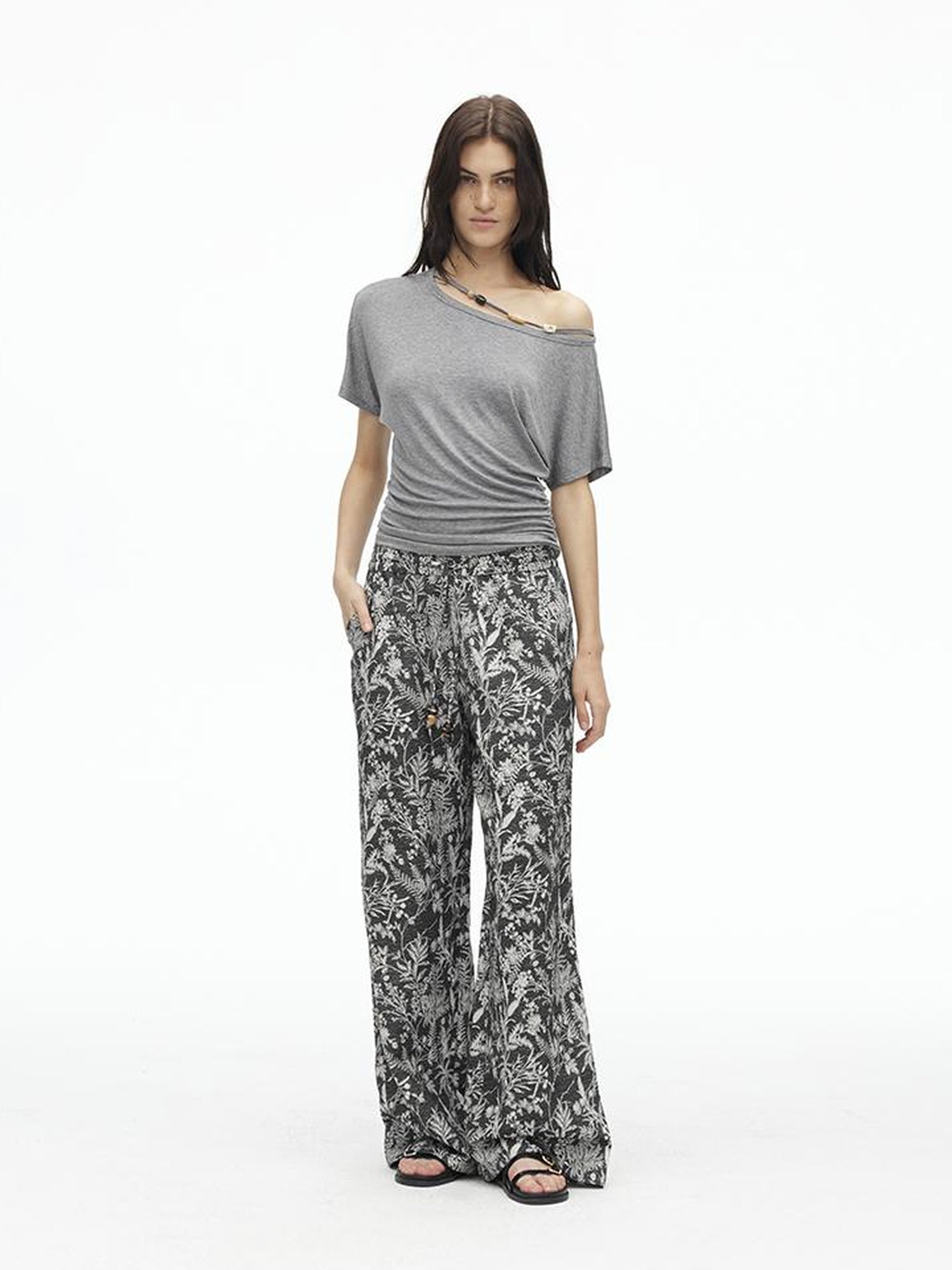 AFTADAWN Asymmetric Shoulder Beaded Lyocell Wool Top