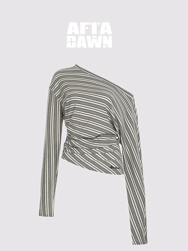 Asymmetric Shoulder Layered Ruffle T-shirt