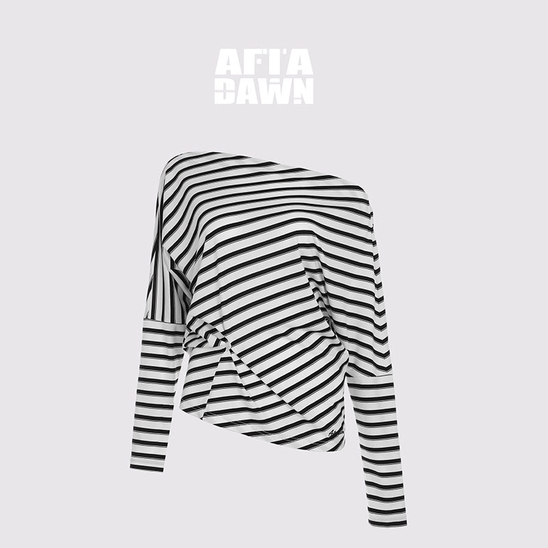 AFTADAWN_Asymmetric_Shoulder_Stripe_Button_Detail_Rayon_Tee_MISSTT