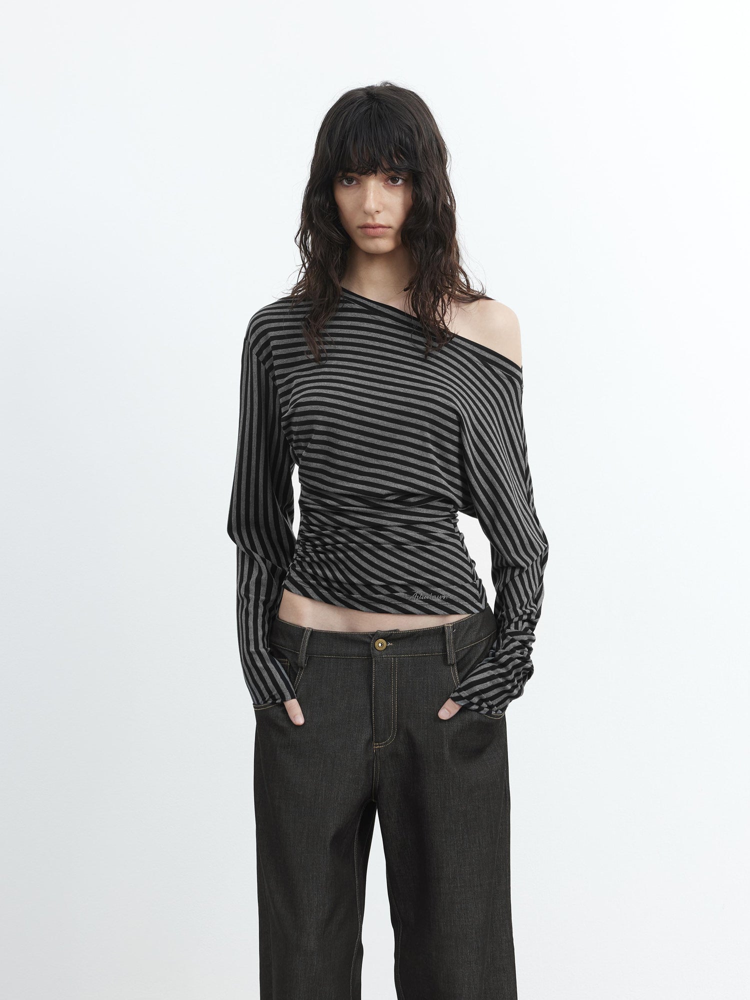 AFTADAWN Asymmetric Shoulder Striped Lyocell Top