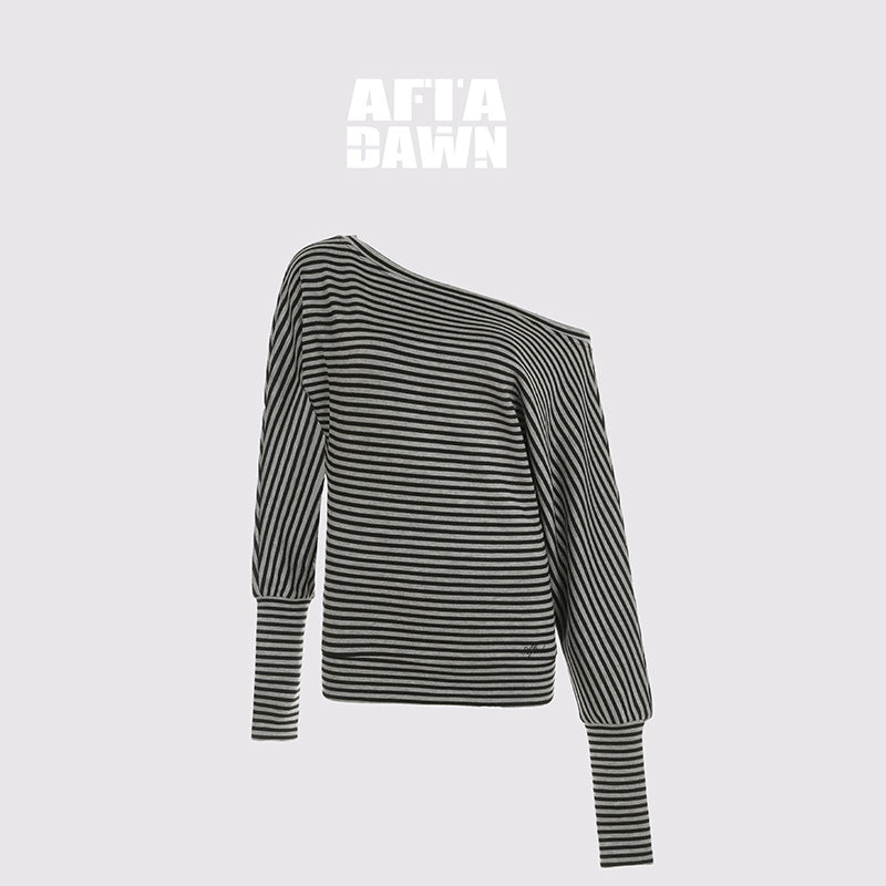 AFTADAWN_Asymmetric_Shoulder_Striped_Top_With_Pleated_Detail_MISSTT