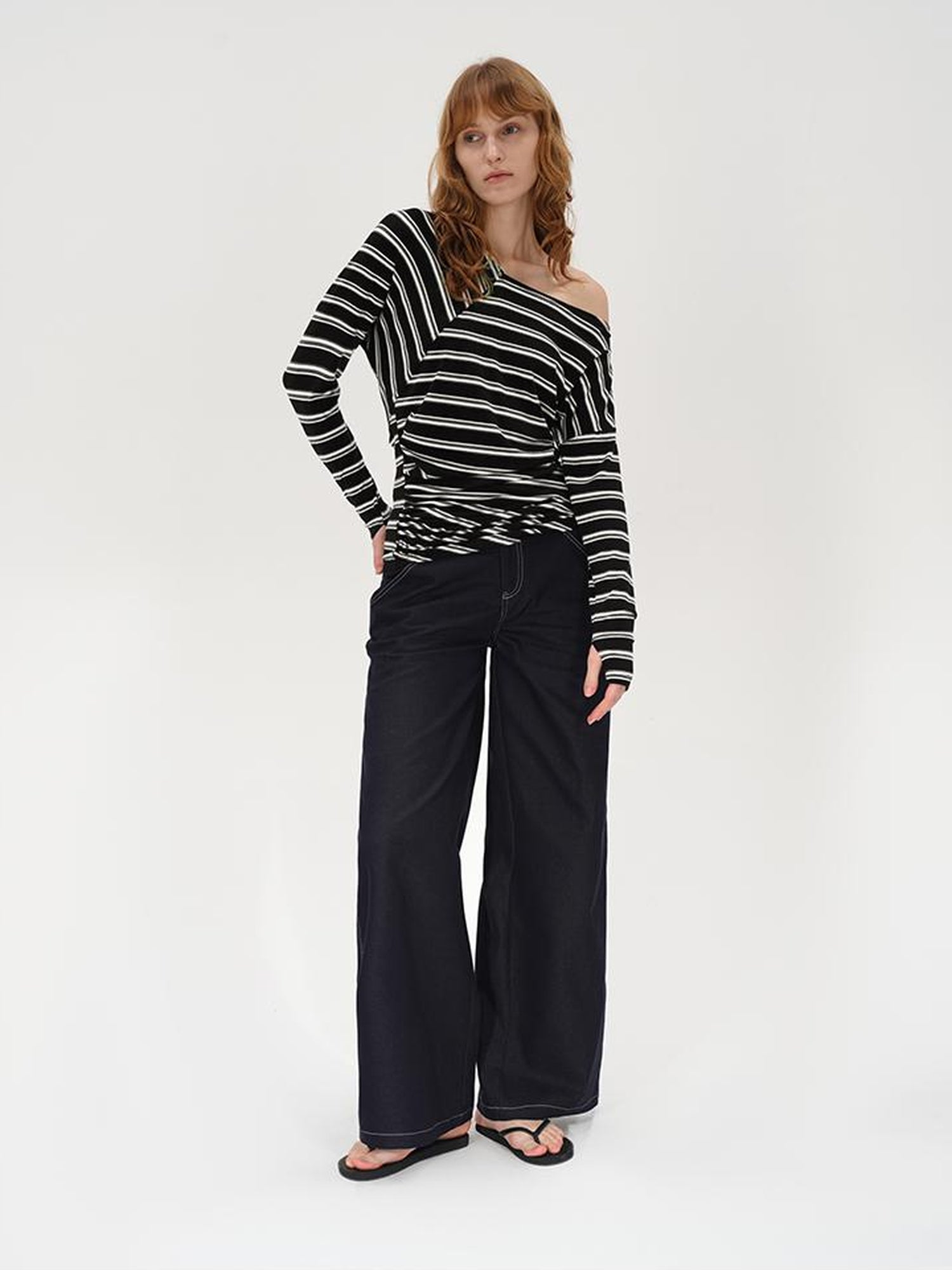 AFTADAWN Asymmetric Slash Neck Stripe Long Sleeve T-shirt