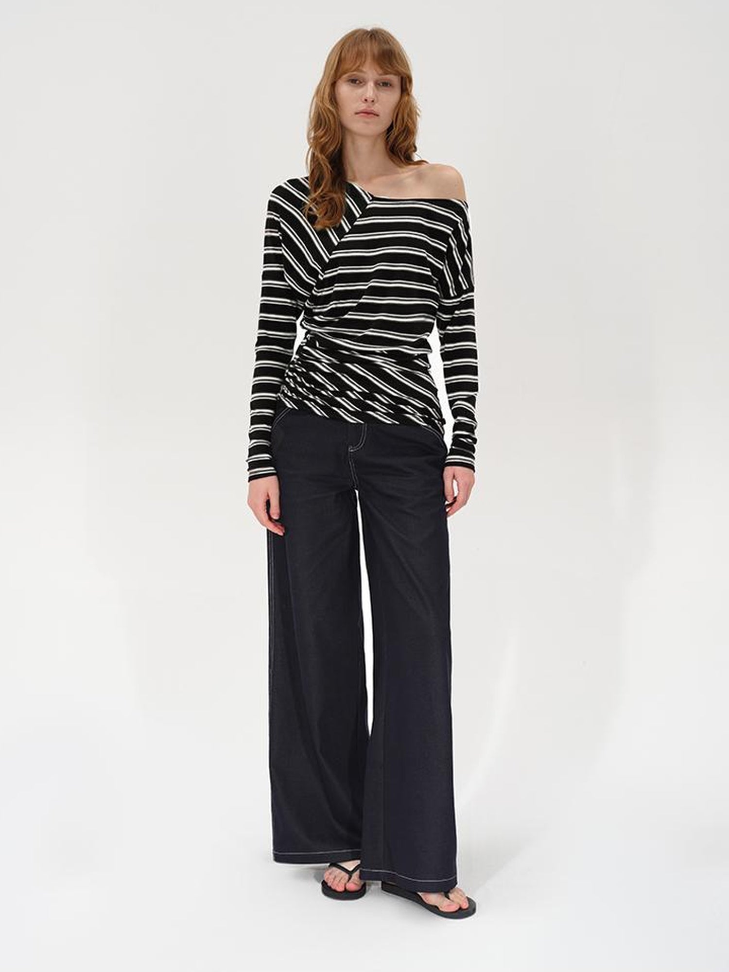 AFTADAWN Asymmetric Slash Neck Stripe Long Sleeve T-shirt