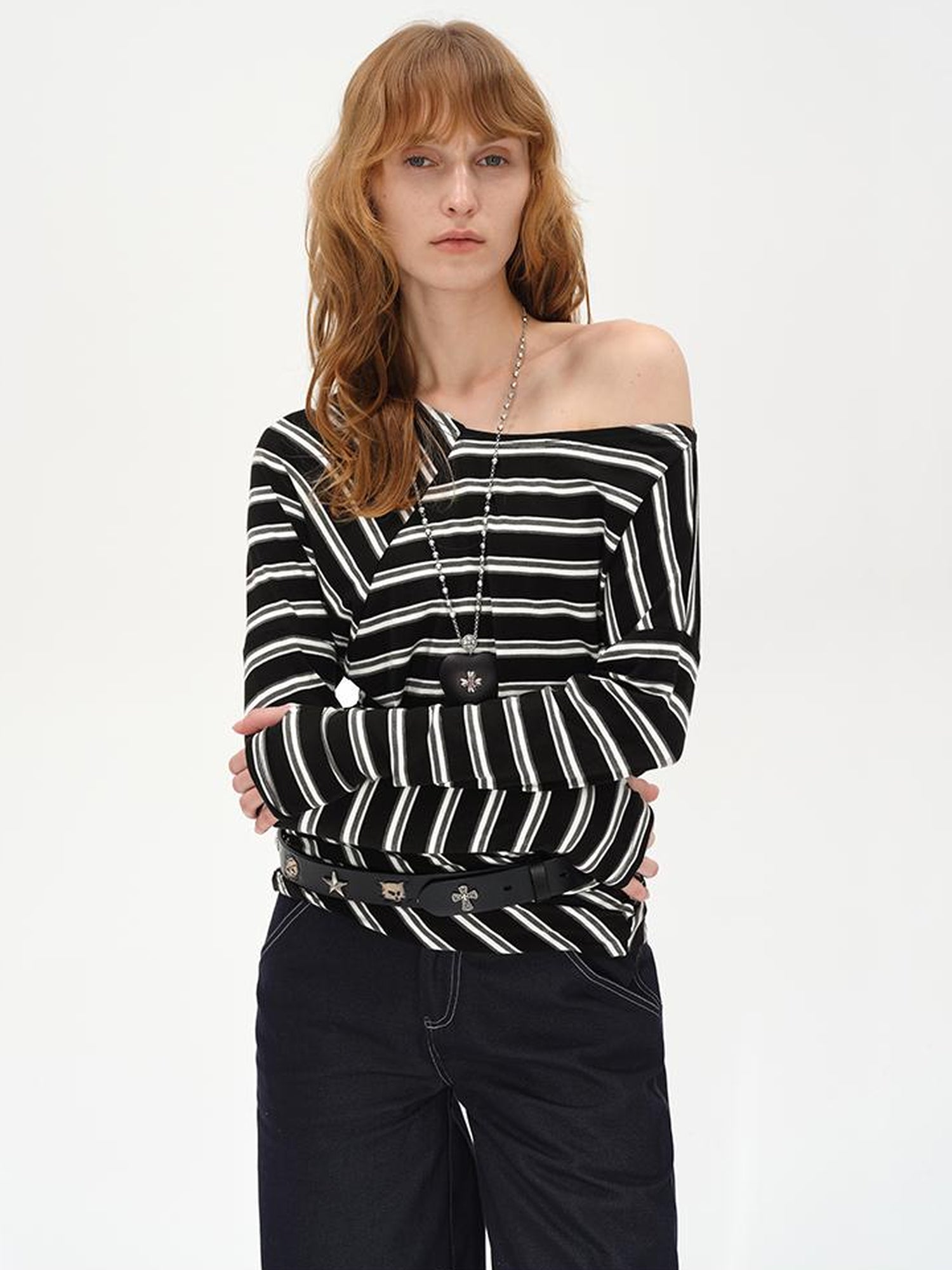 AFTADAWN Asymmetric Slash Neck Stripe Long Sleeve T-shirt