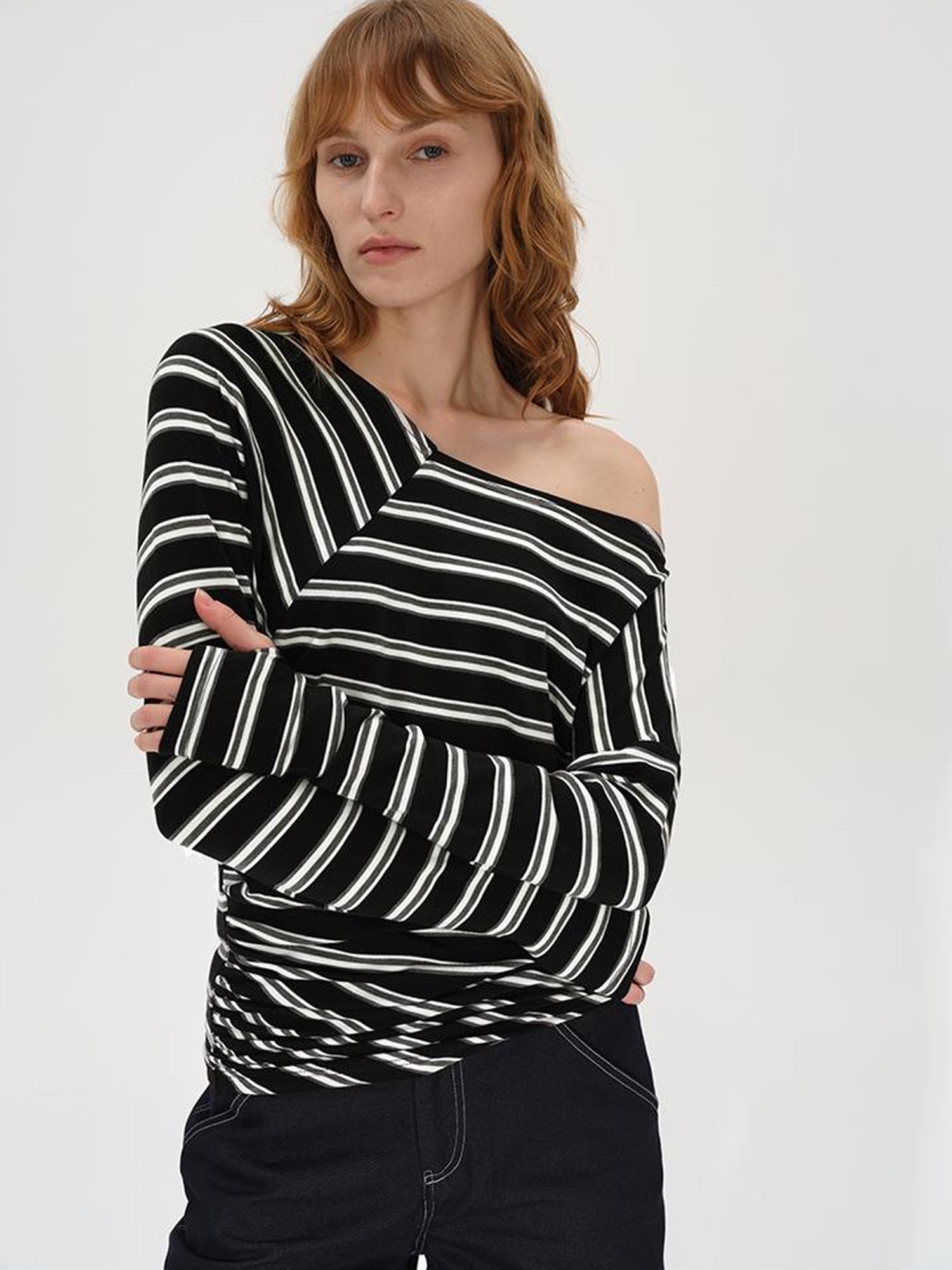 AFTADAWN Asymmetric Slash Neck Stripe Long Sleeve T-shirt