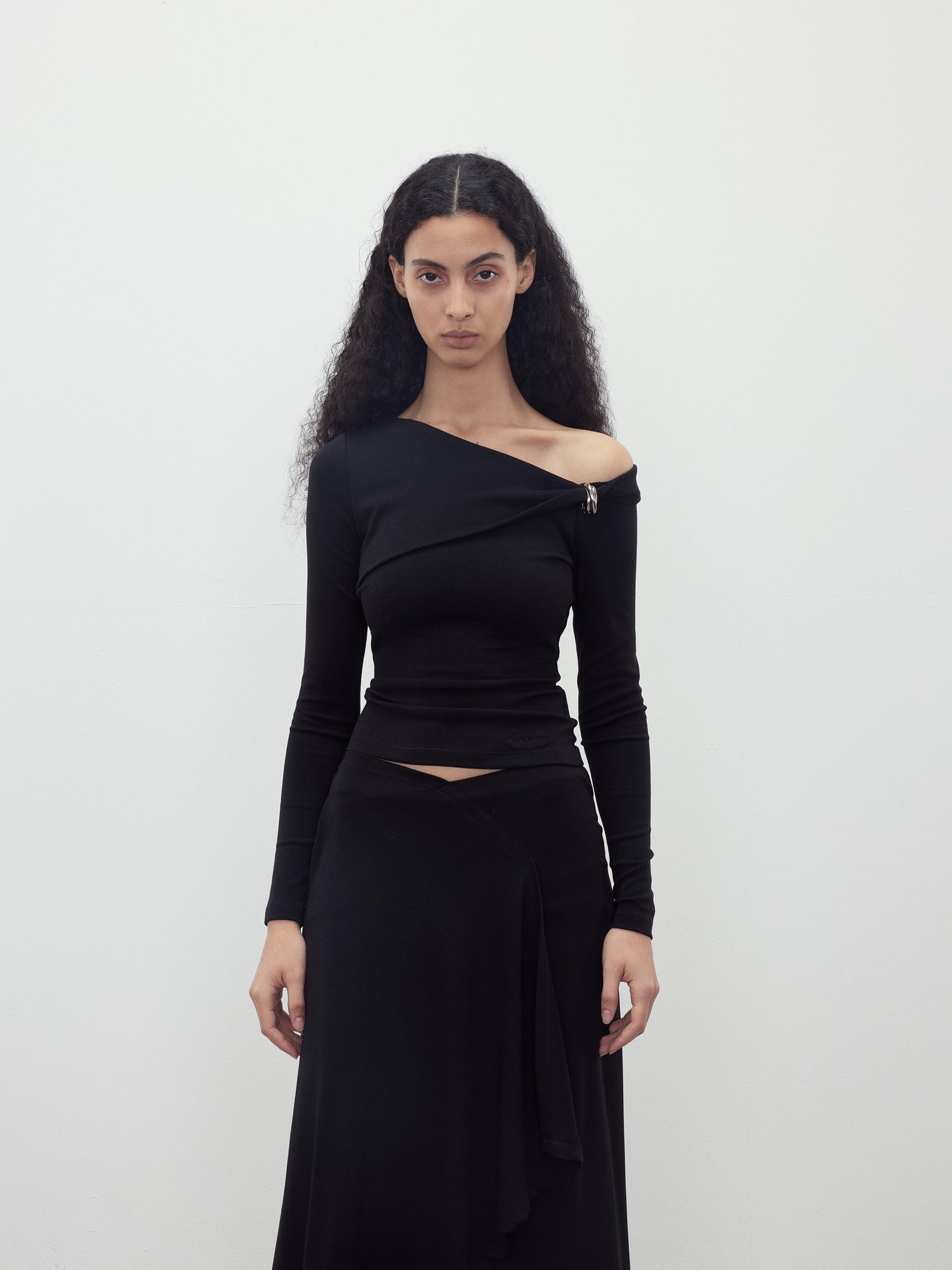 AFTADAWN Asymmetric Twist Shoulder Slim Fit Top