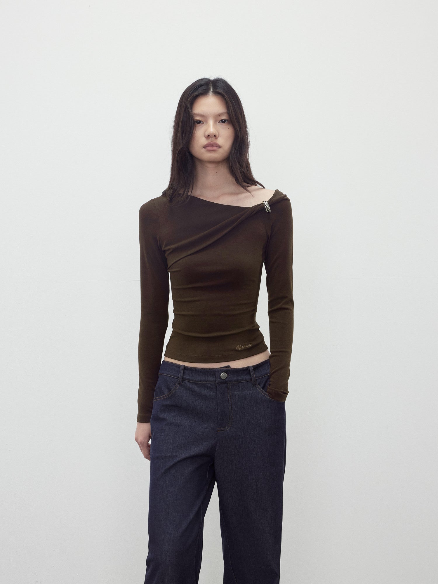 AFTADAWN Asymmetric Twist Shoulder Slim Fit Top