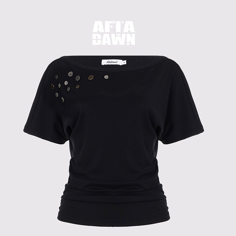 AFTADAWN_Black_Asymmetric_Button_Pleated_Embroidered_Women&