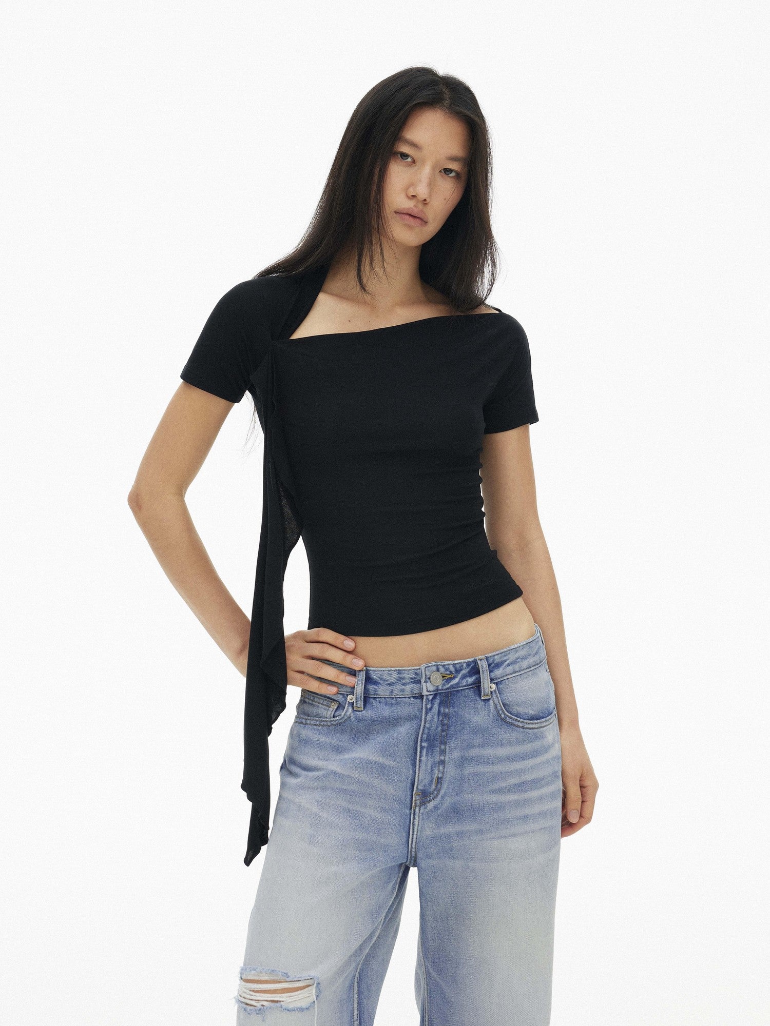 AFTADAWN Black Diagonal Neck Ruffle Tie Slim Women&