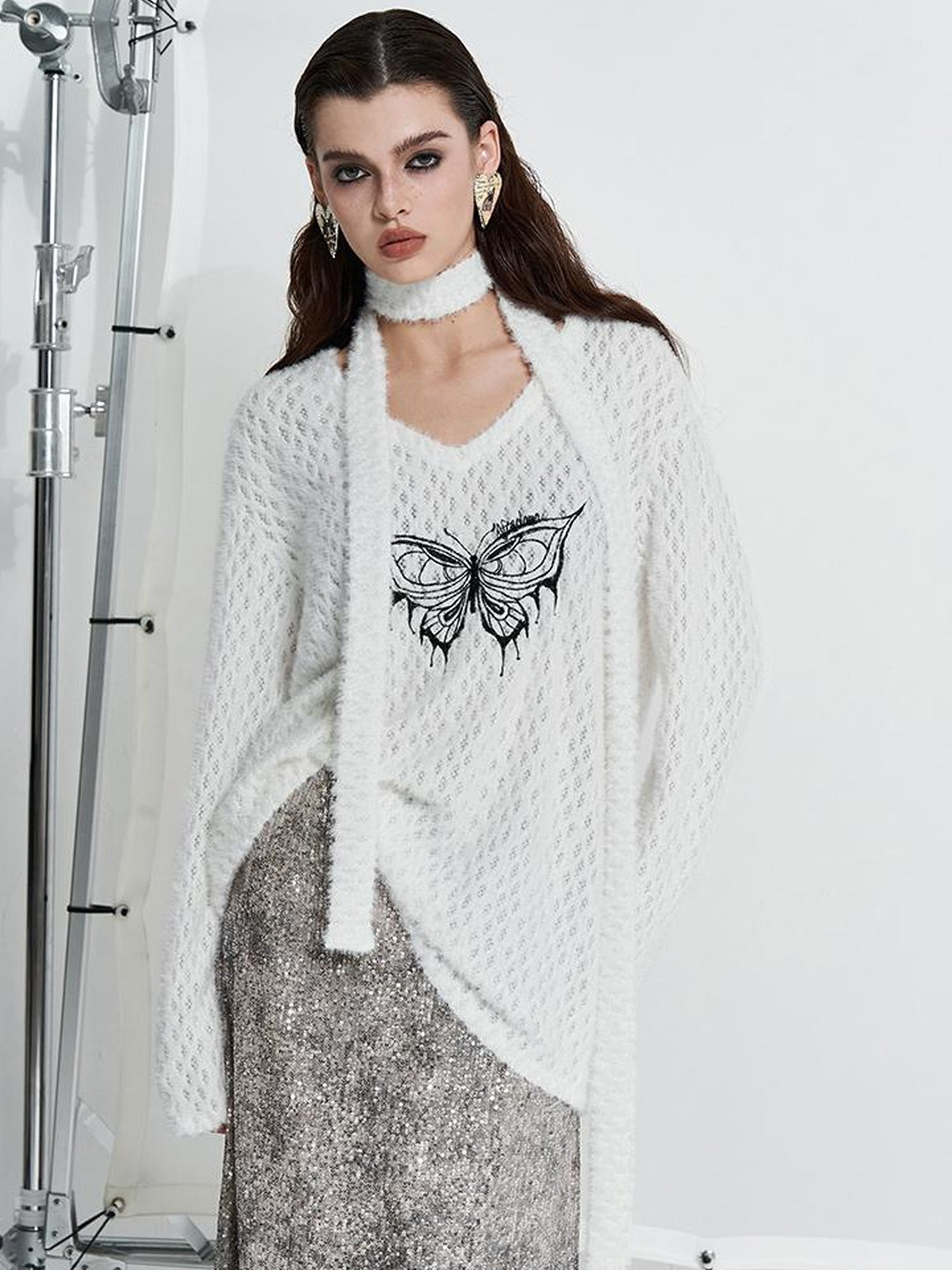 AFTADAWN Butterfly Embroidered V-Neck Sweater