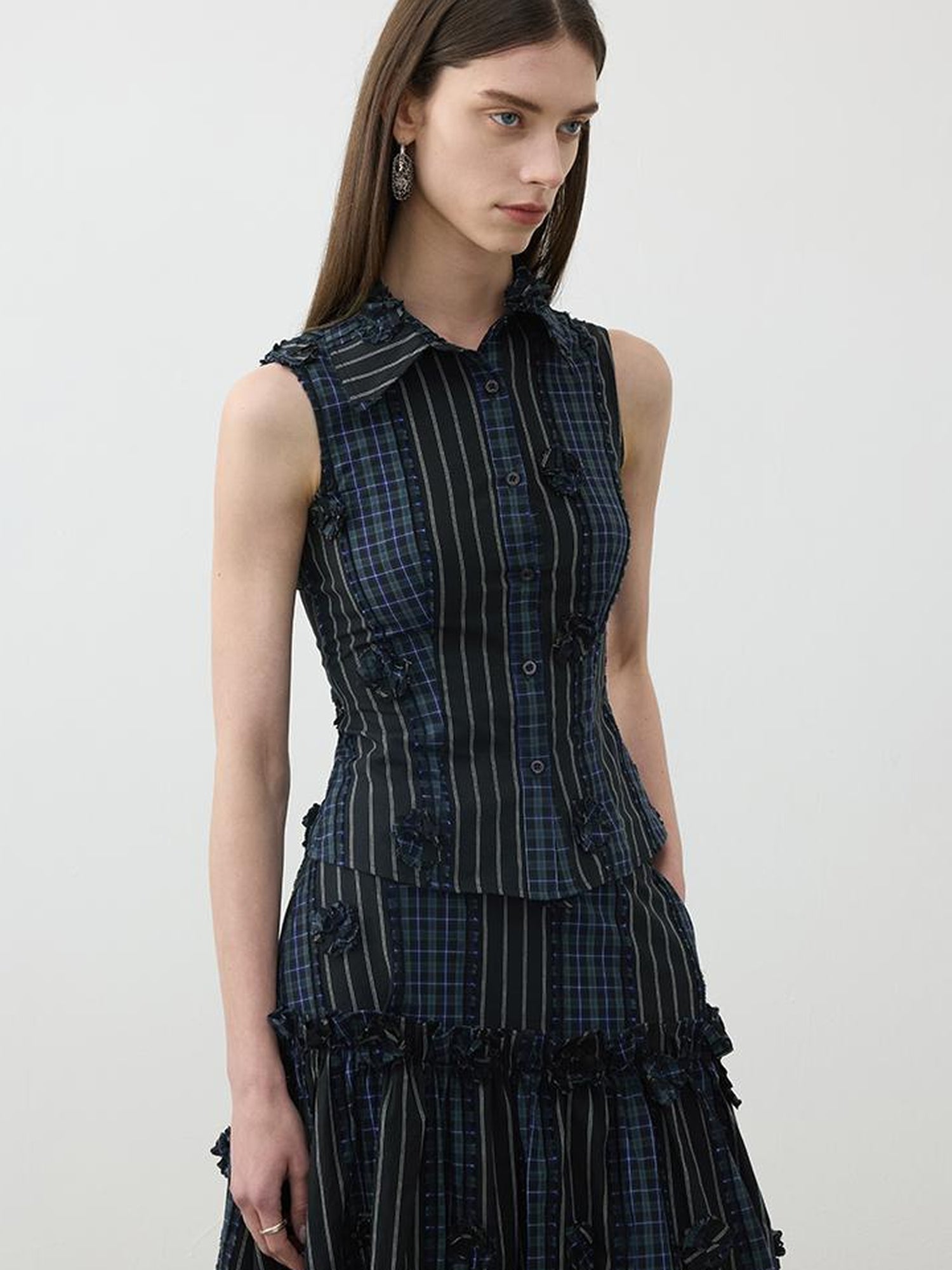 AFTADAWN Color Block Gingham Floral Applique Polo Shirt