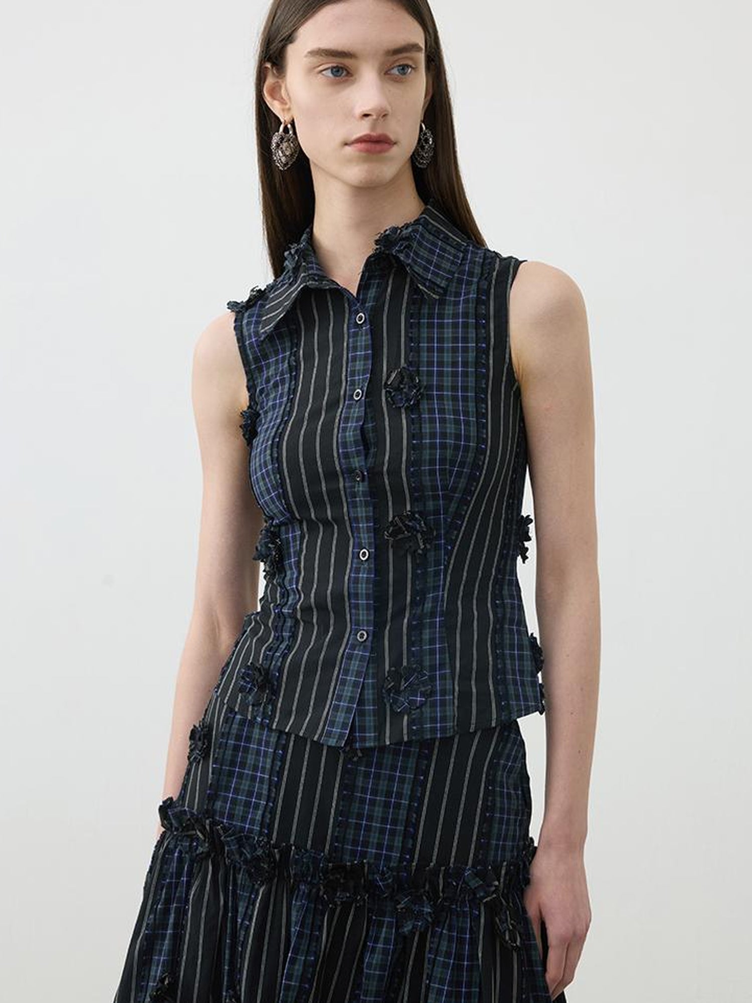 AFTADAWN Color Block Gingham Floral Applique Polo Shirt