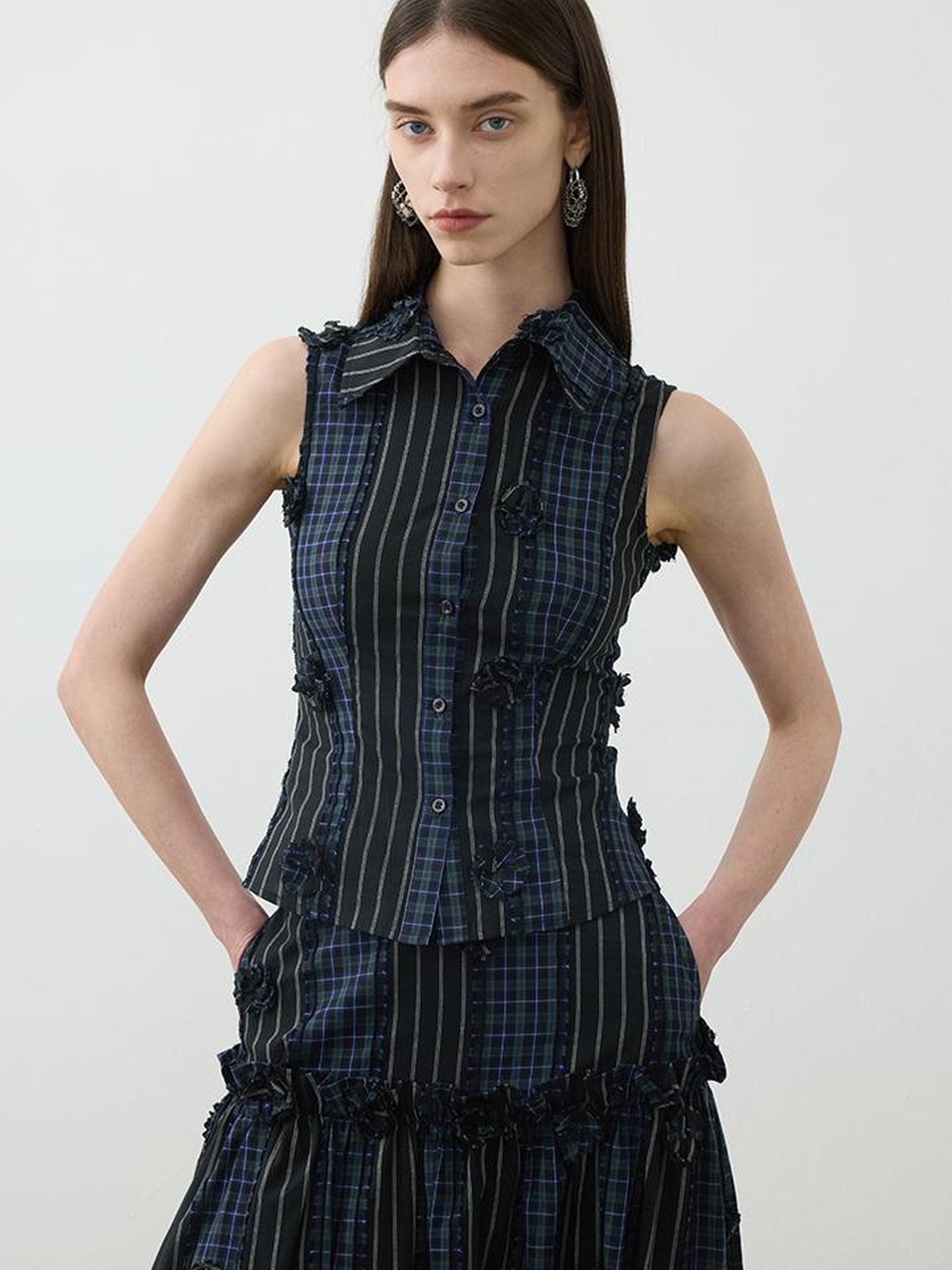 AFTADAWN Color Block Gingham Floral Applique Polo Shirt