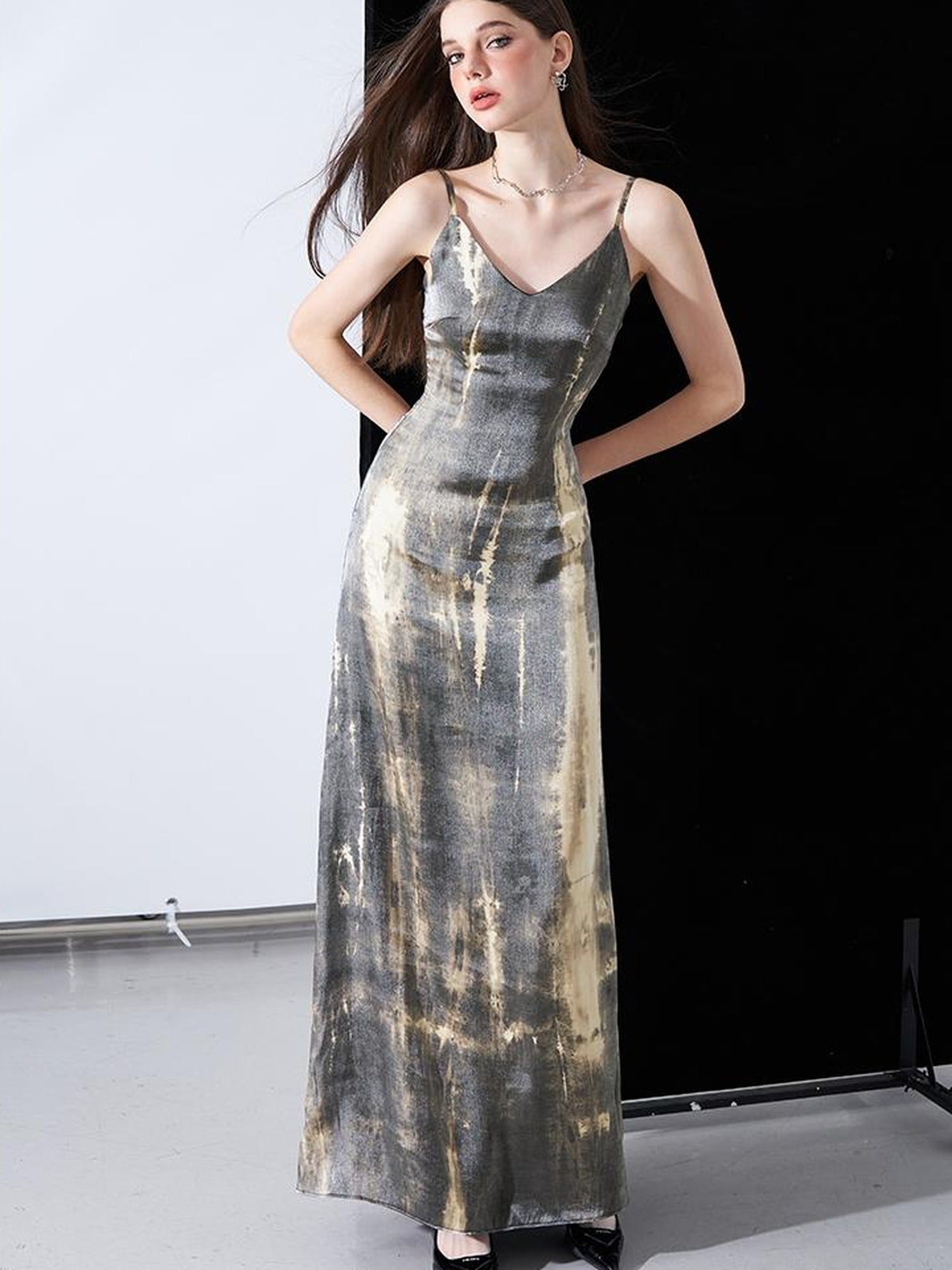 AFTADAWN Cracked Renaissance Vintage Ombre V-Neck Slip Dress