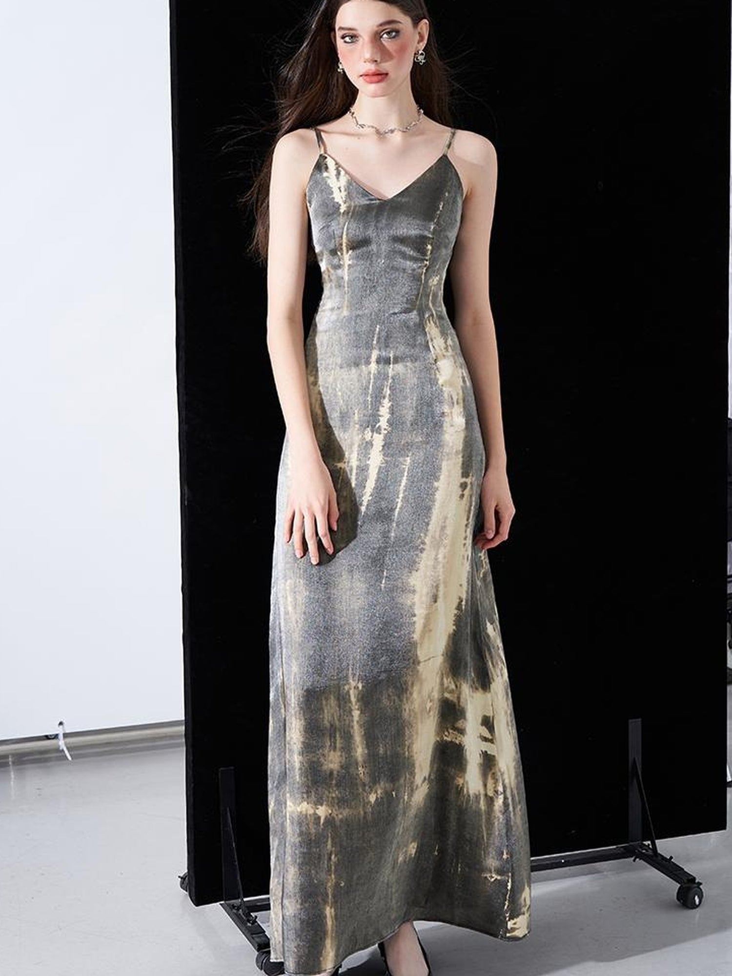 AFTADAWN Cracked Renaissance Vintage Ombre V-Neck Slip Dress