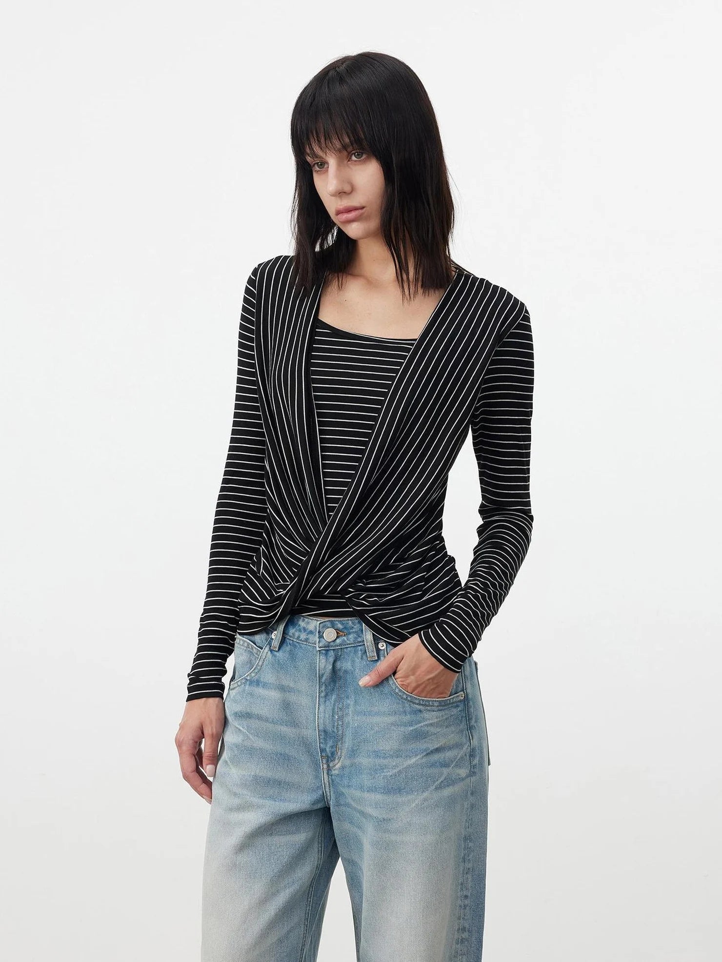 AFTADAWN Cross Over Draped Neck Layered Top T-shirt