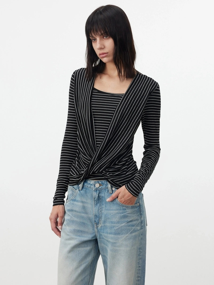 AFTADAWN Cross Over Draped Neck Layered Top T-shirt