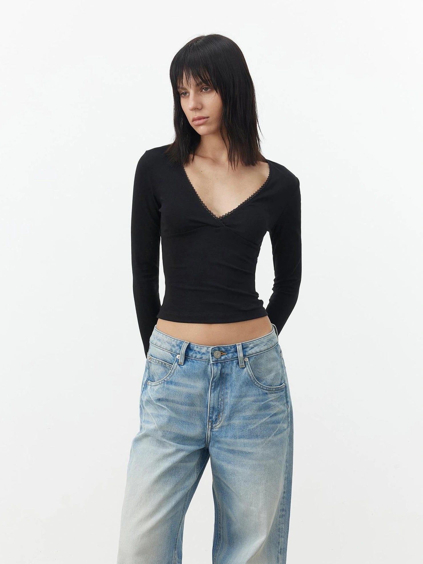 AFTADAWN Cross V-neck Lace Trimmed Stretch Top T-shirt