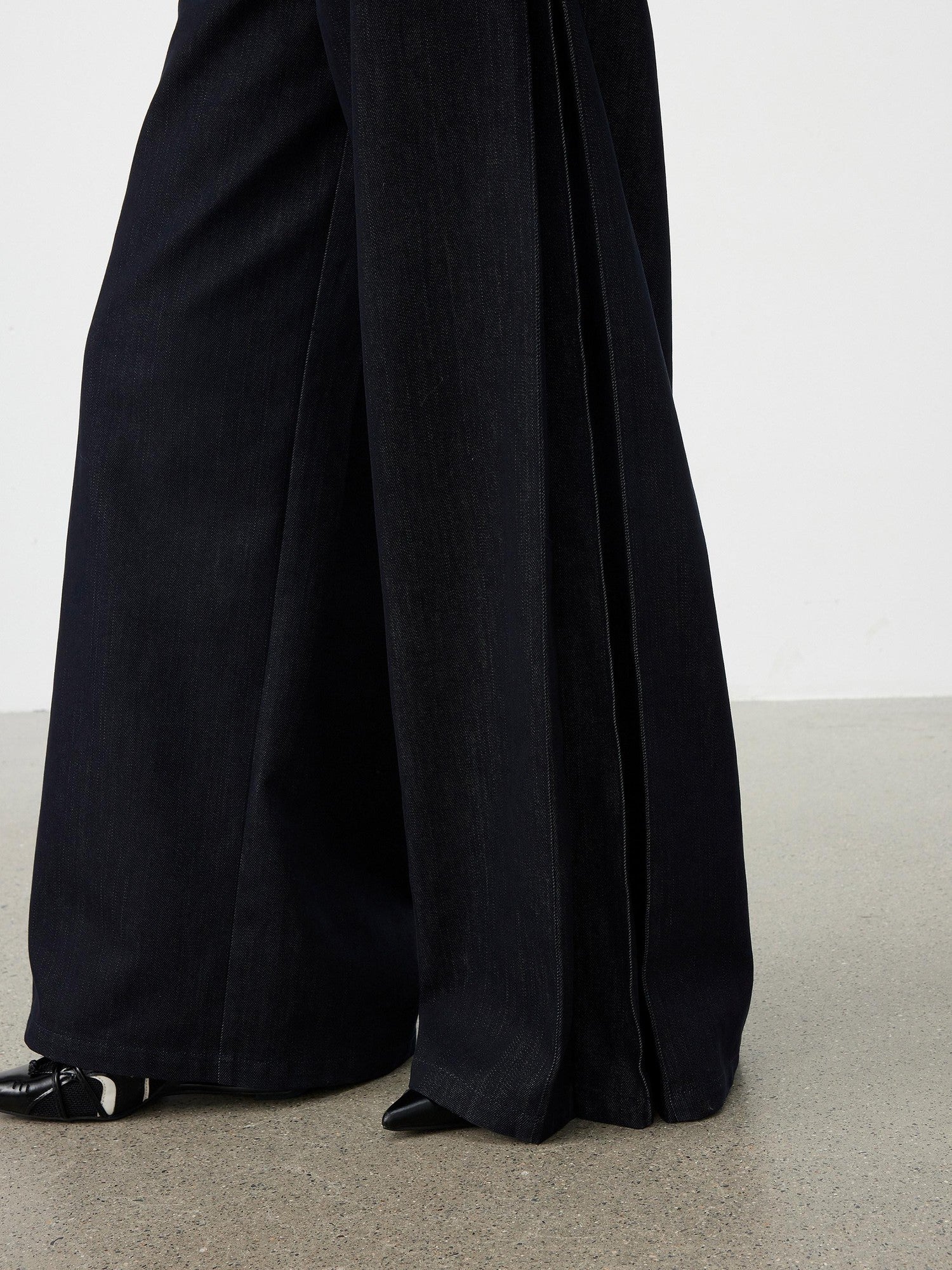 AFTADAWN Dark Blue Side Pleats Back Embroidery Women&