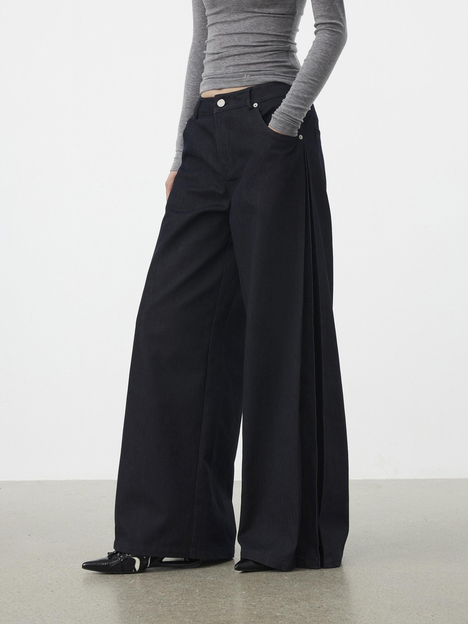 AFTADAWN Dark Blue Side Pleats Back Embroidery Women&