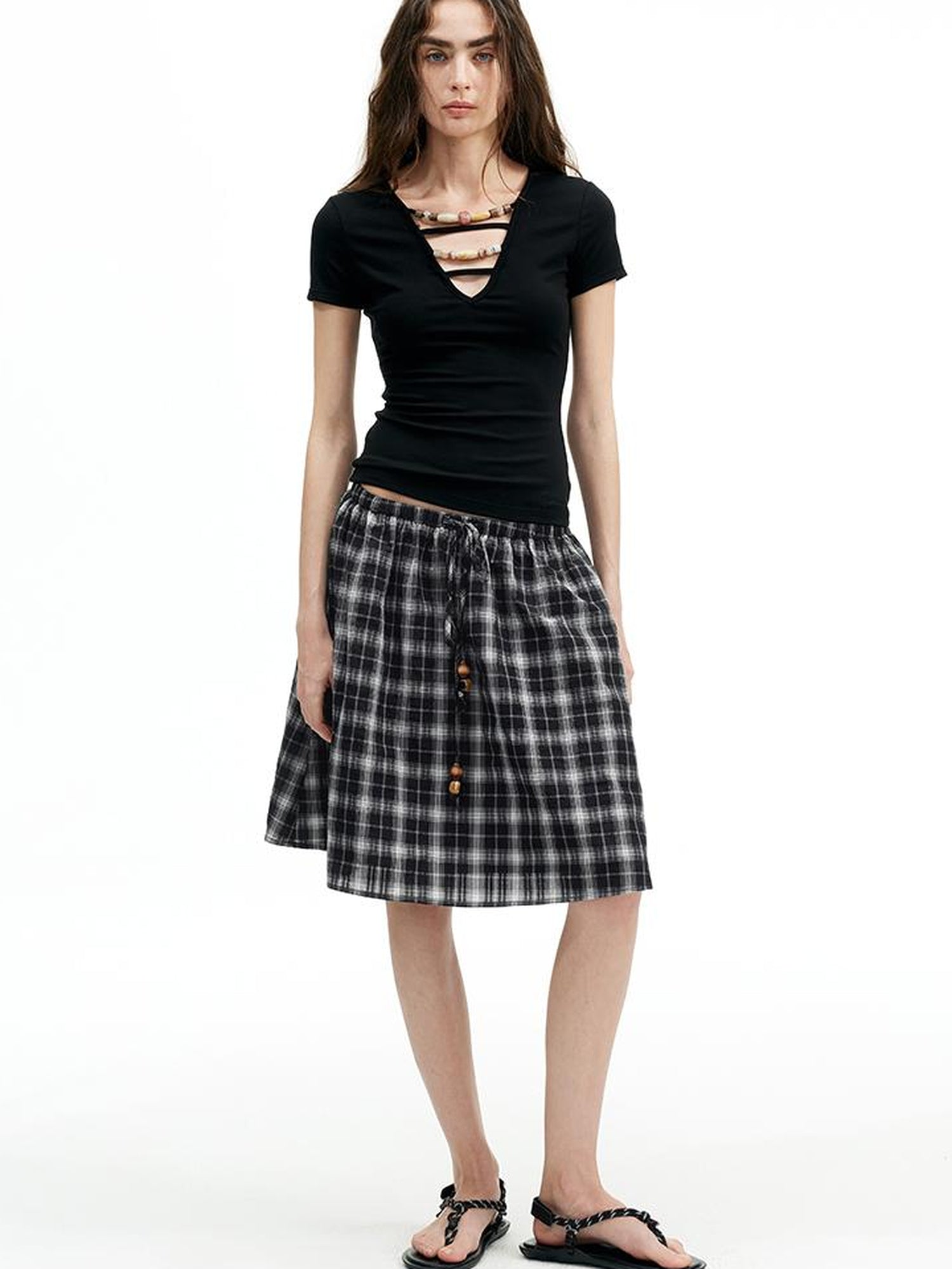 AFTADAWN Deep V-Neck Hollow Out Beaded T-Shirt