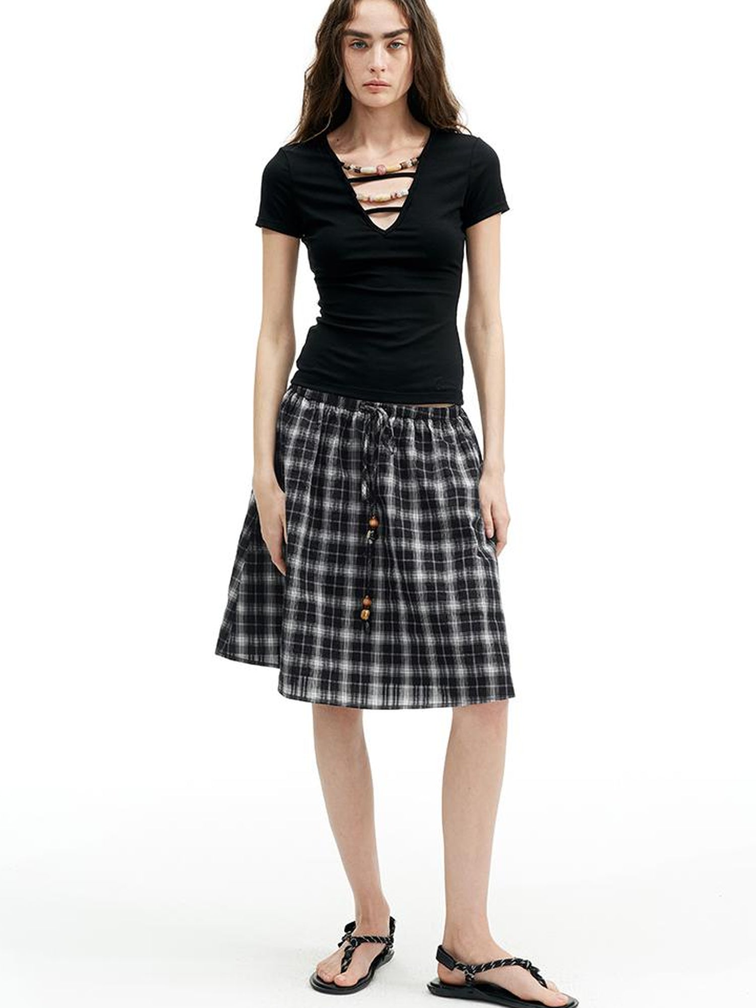 AFTADAWN Deep V-Neck Hollow Out Beaded T-Shirt