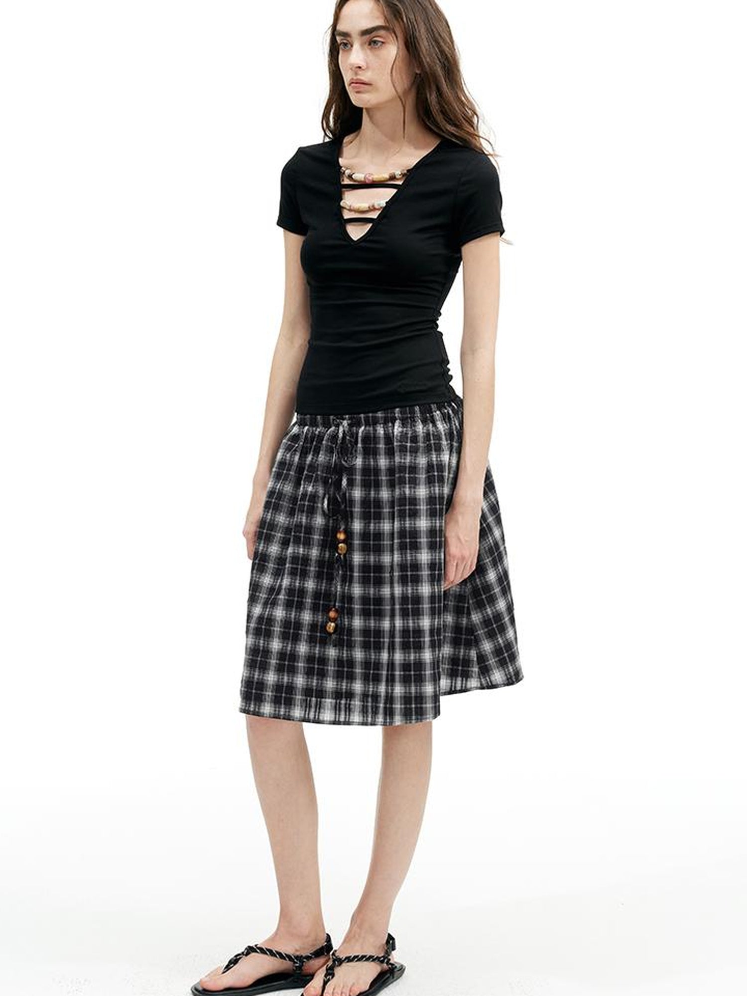 AFTADAWN Deep V-Neck Hollow Out Beaded T-Shirt