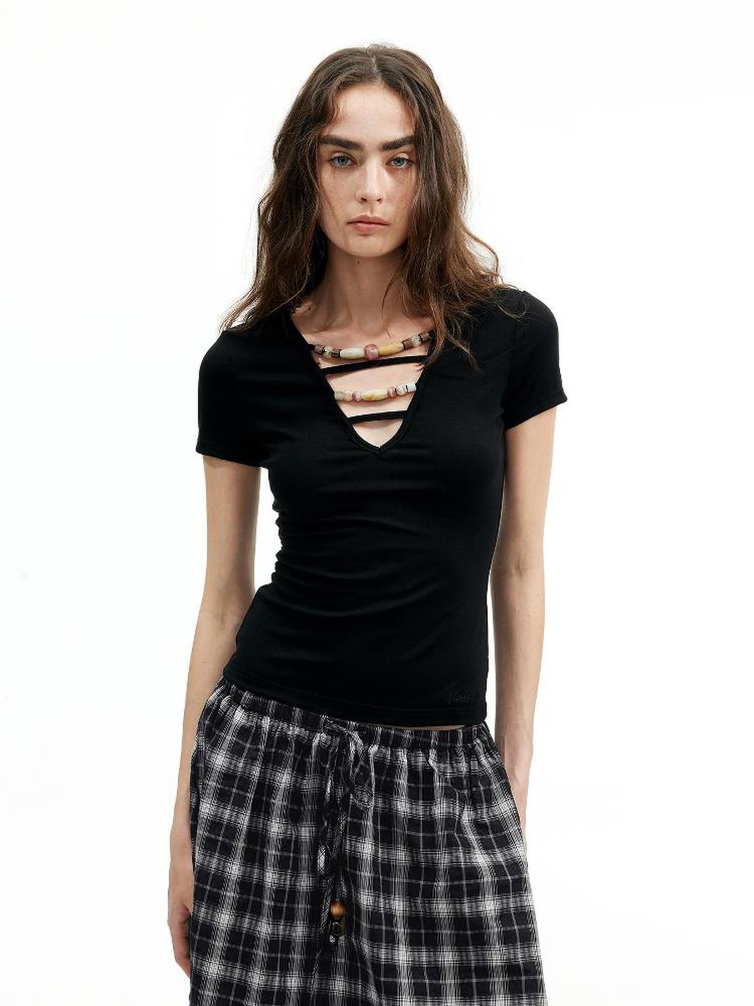 AFTADAWN Deep V-Neck Hollow Out Beaded T-Shirt