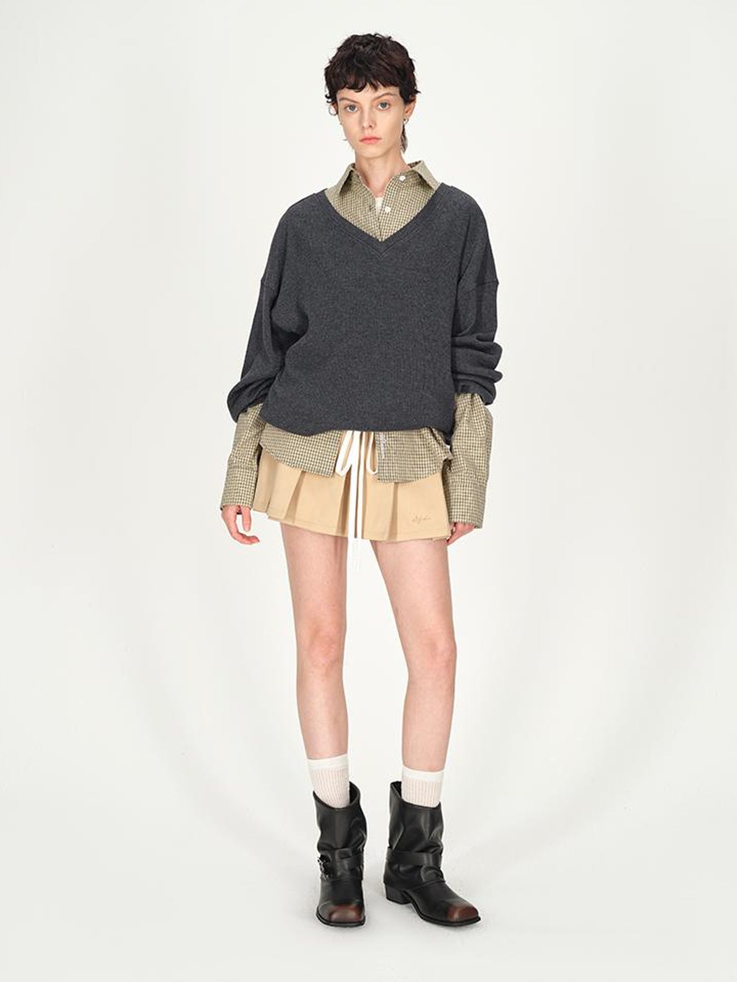 AFTADAWN Deep V-neck Layering Knit Sweater