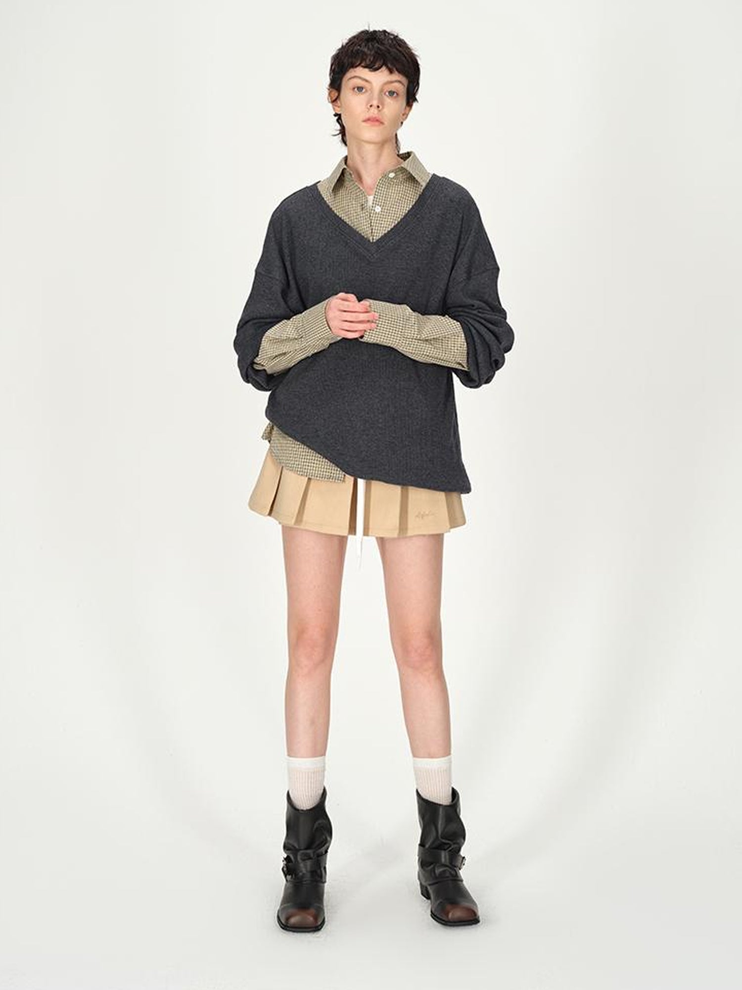 AFTADAWN Deep V-neck Layering Knit Sweater