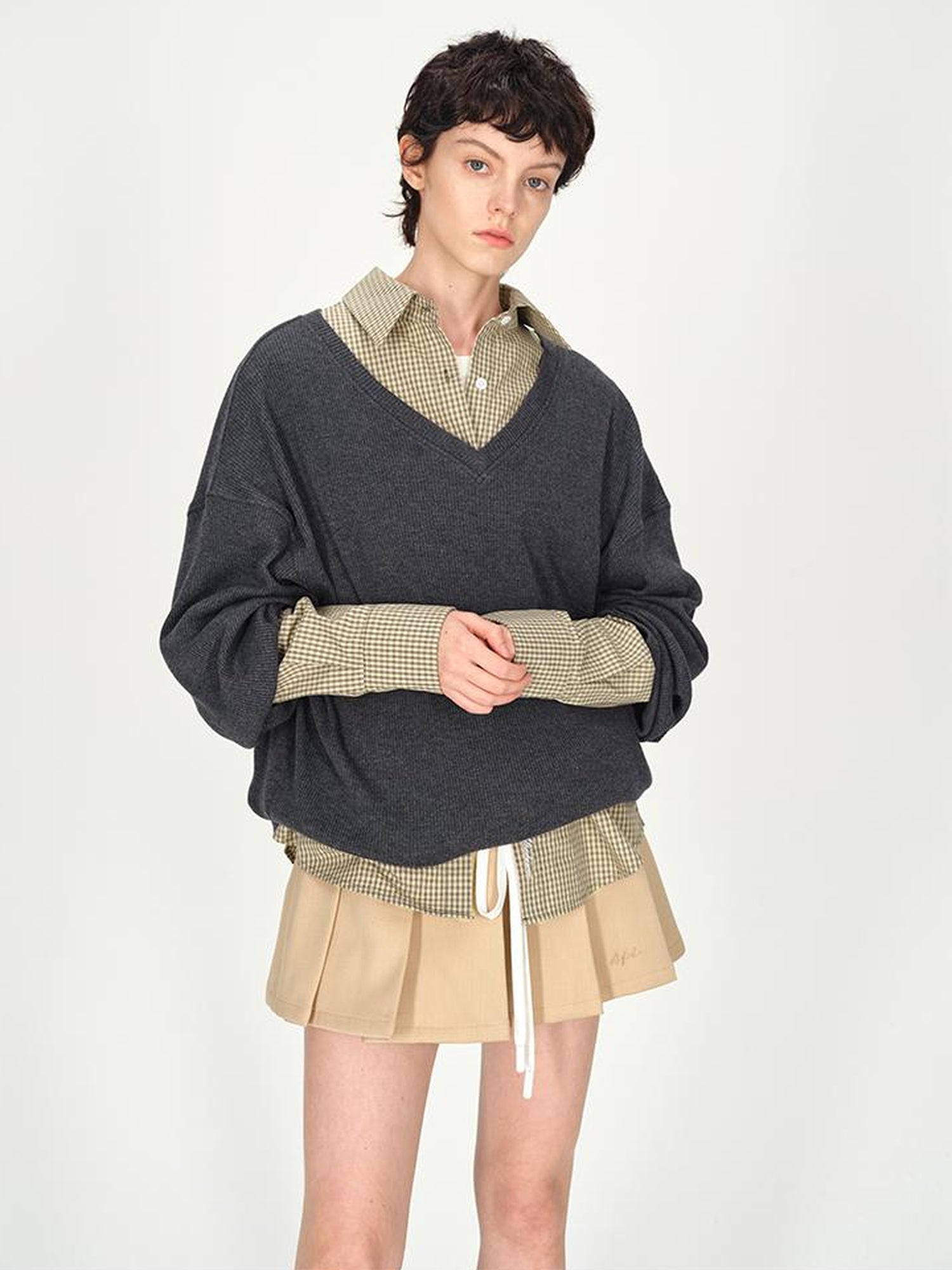 AFTADAWN Deep V-neck Layering Knit Sweater