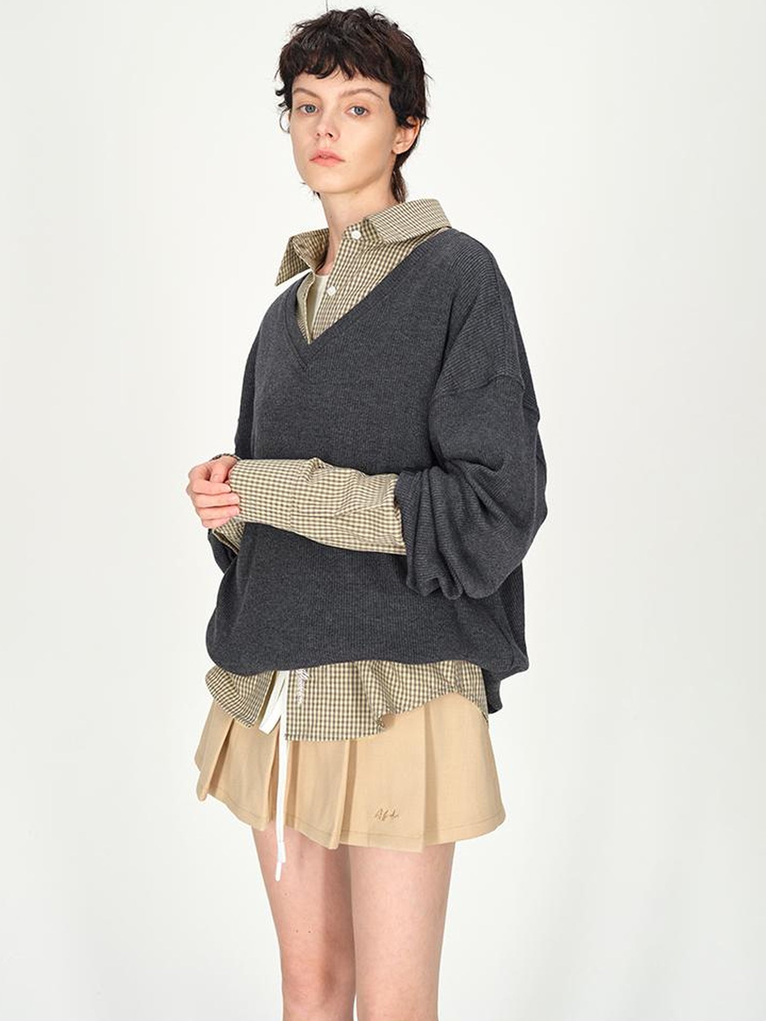 AFTADAWN Deep V-neck Layering Knit Sweater