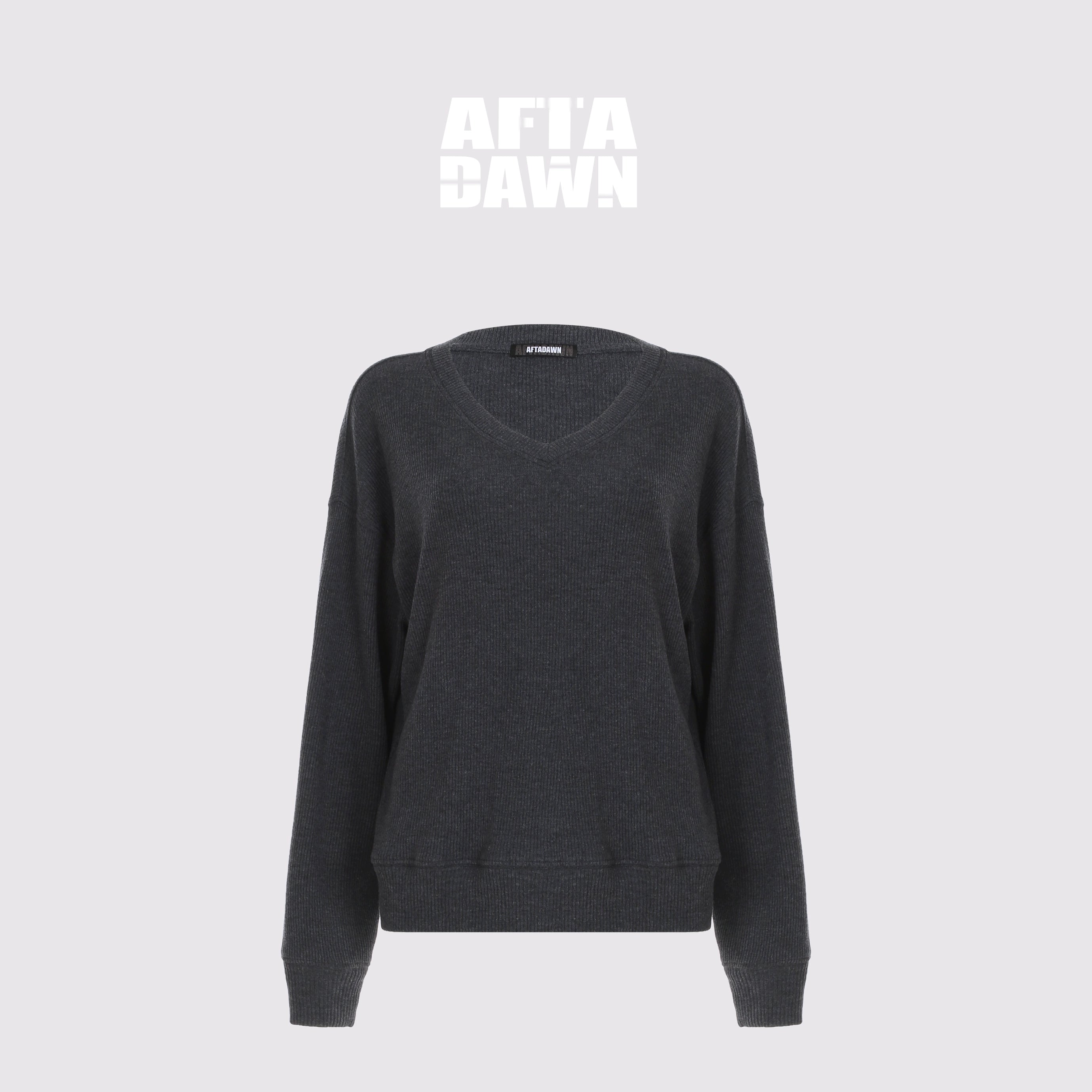 AFTADAWN_Deep_V-neck_Layering_Knit_Sweater_MISSTT