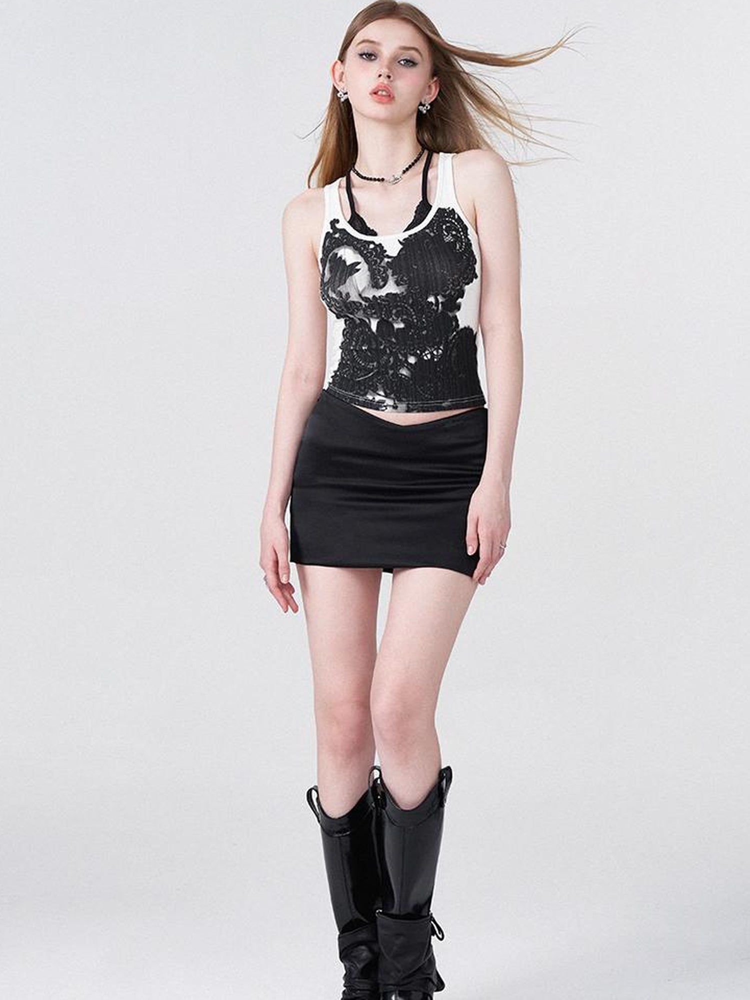 AFTADAWN Distressed Lace Trimmed Camisole With Illusion Print