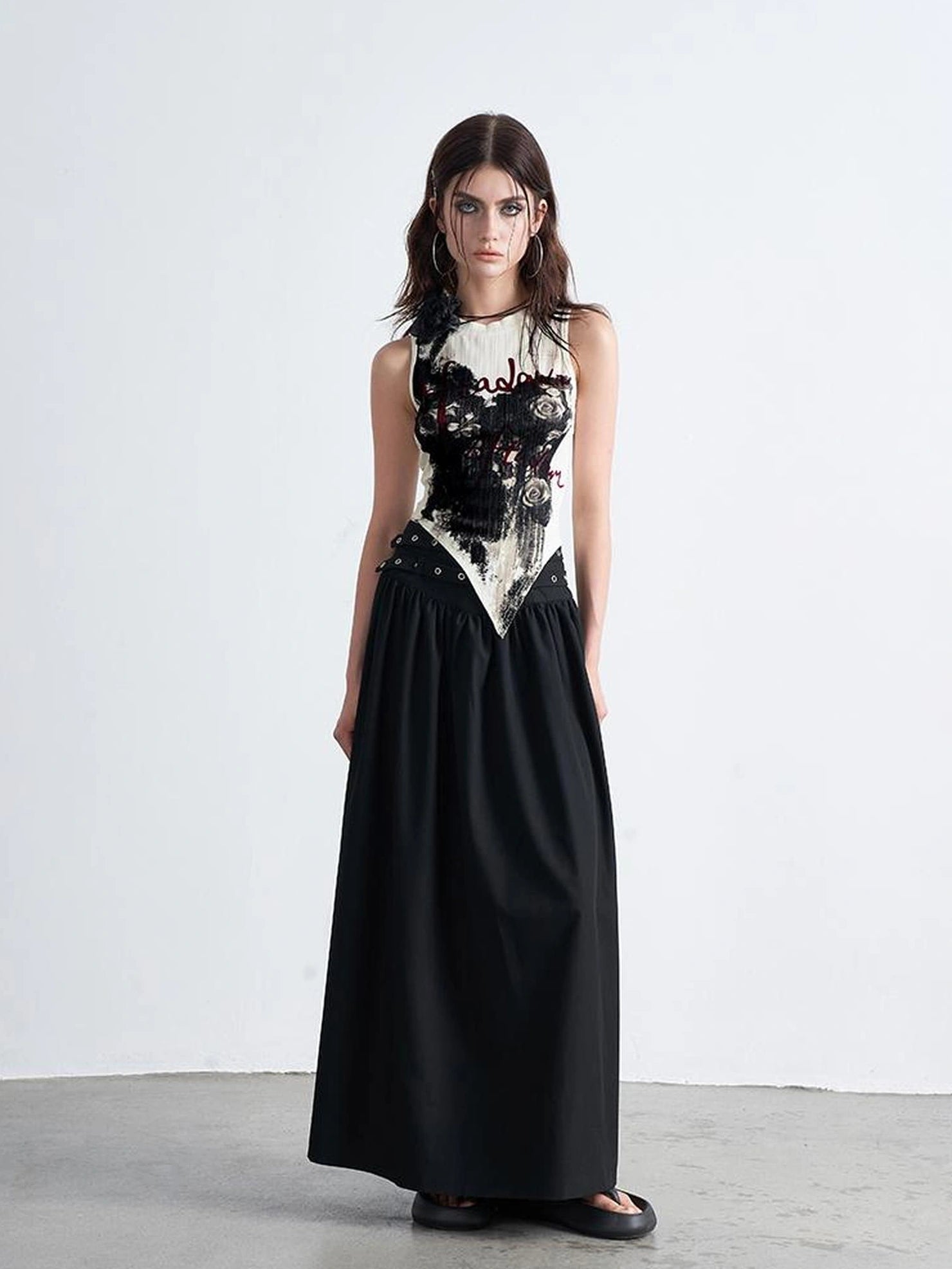 AFTADAWN Distressed Rose Hand Painted Camisole T-shirt