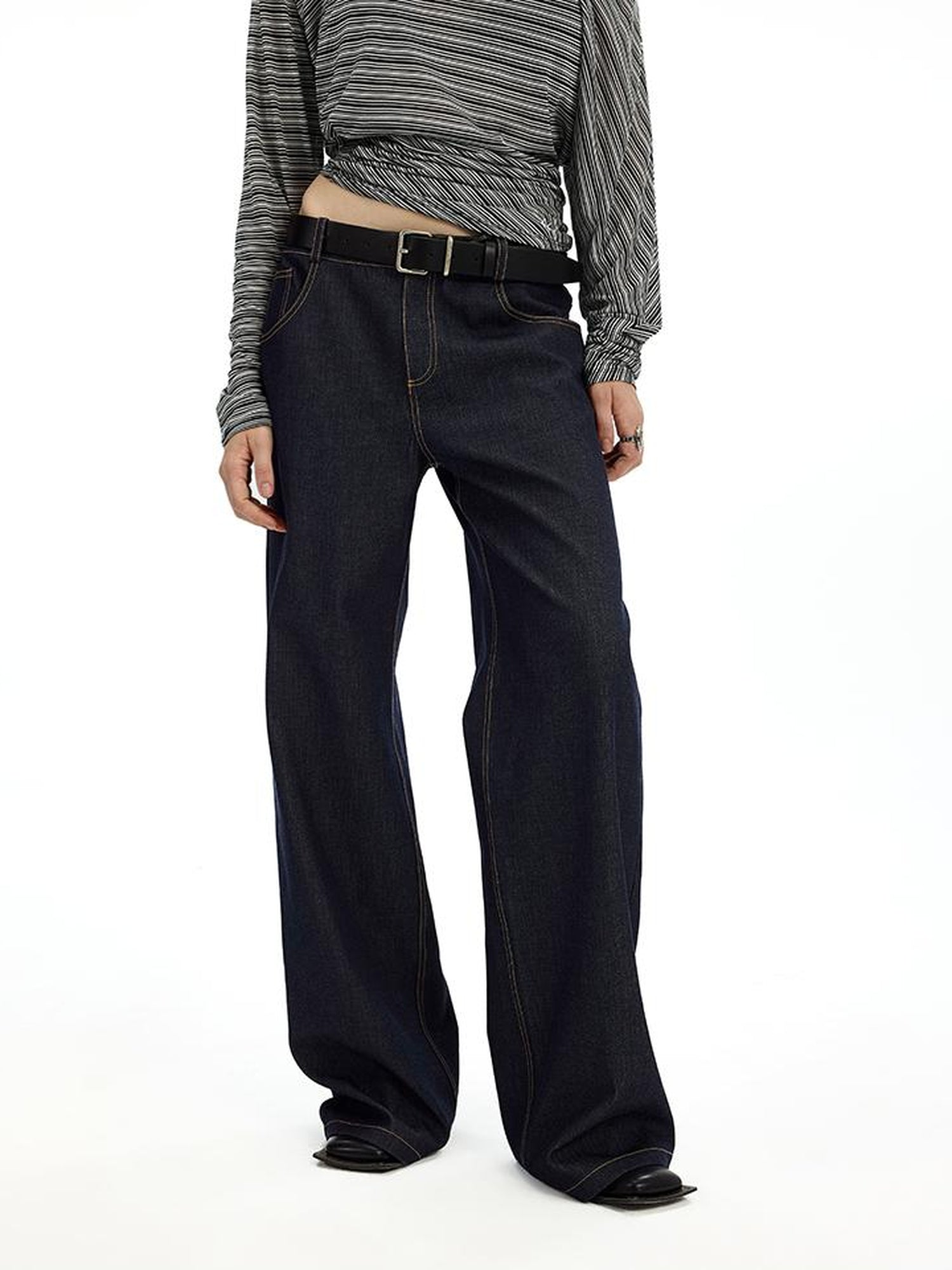 AFTADAWN Embroidered Back Pocket Flared Trousers With Stretch And Dropped Waist