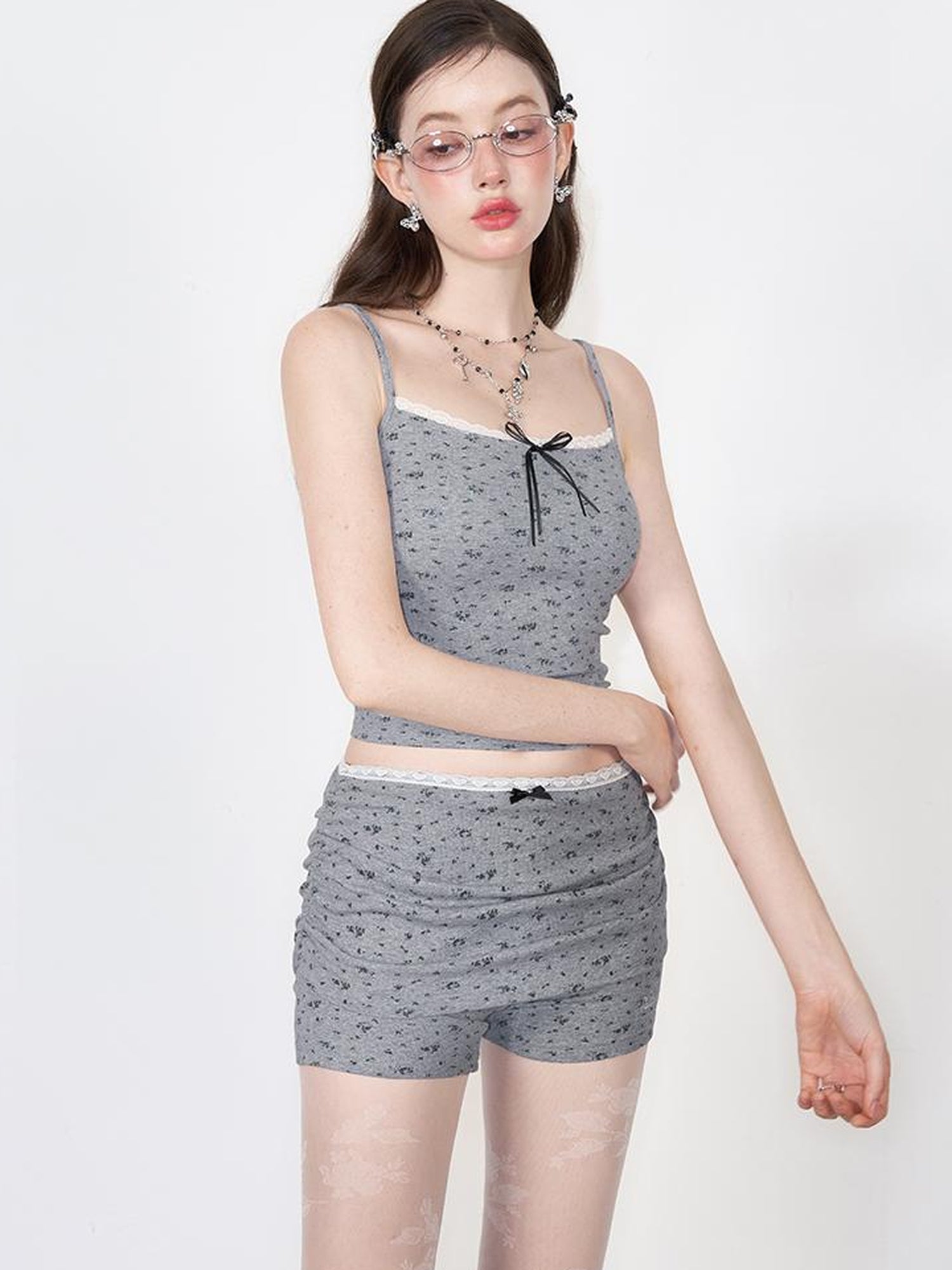 AFTADAWN Floral Lace Bow Sleeveless Top & Knit Cardigan & Pleated Shorts Set
