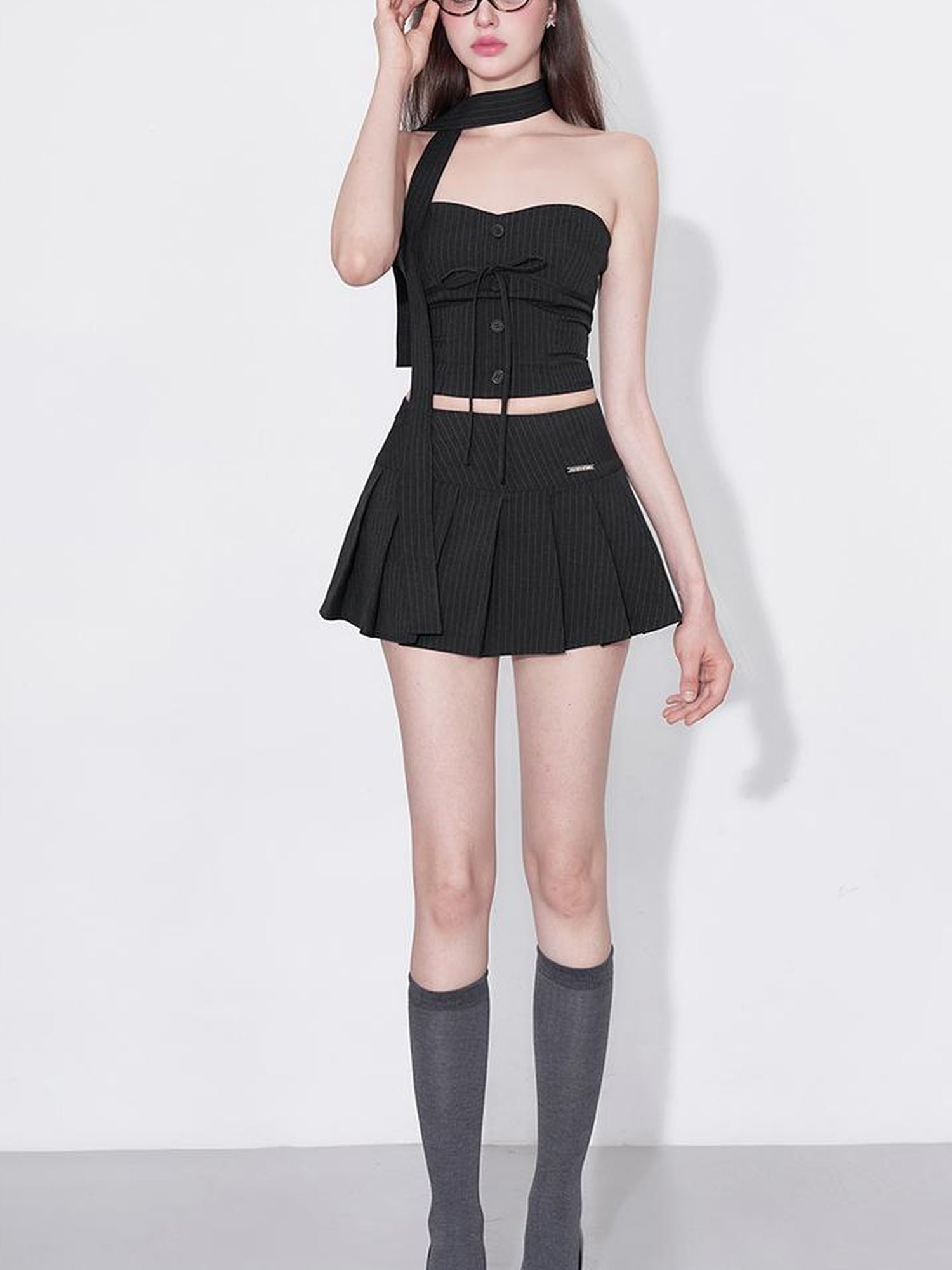 AFTADAWN Halter Neck Bow Tie Bustier Top Pleated Skirt Set