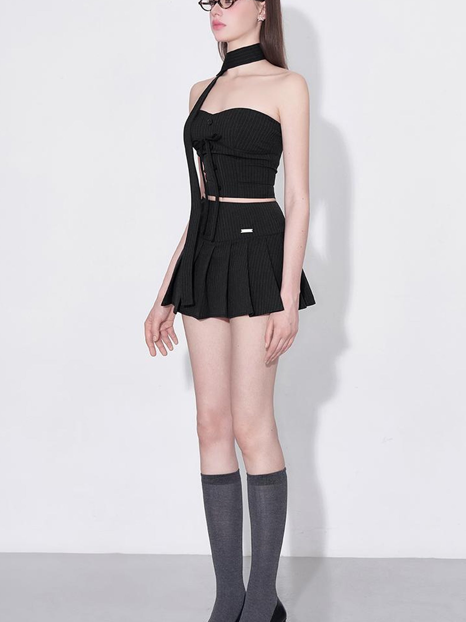 AFTADAWN Halter Neck Bow Tie Bustier Top Pleated Skirt Set