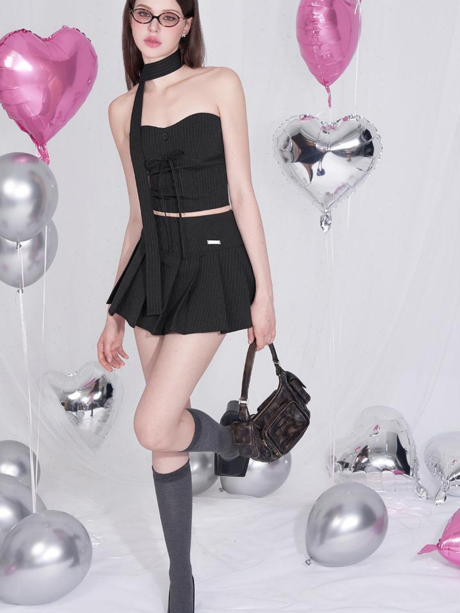 AFTADAWN Halter Neck Bow Tie Bustier Top Pleated Skirt Set