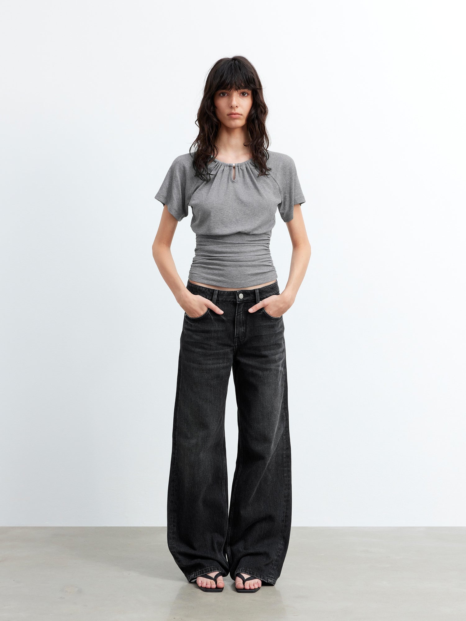 AFTADAWN Ladies V-Neck Beaded Waist Detail Modal Top